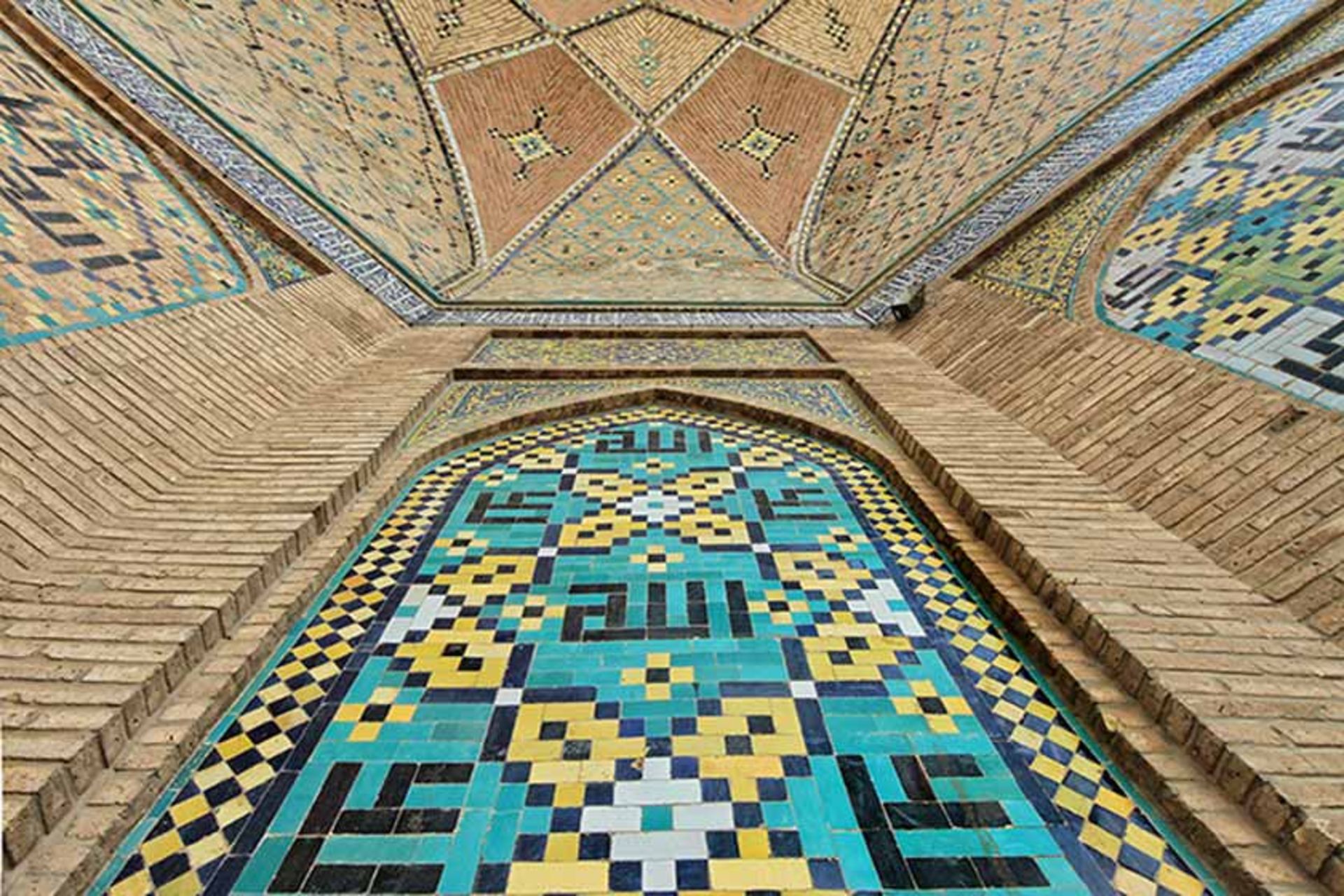 کاشی‌کاری مسجدالنبی قزوین