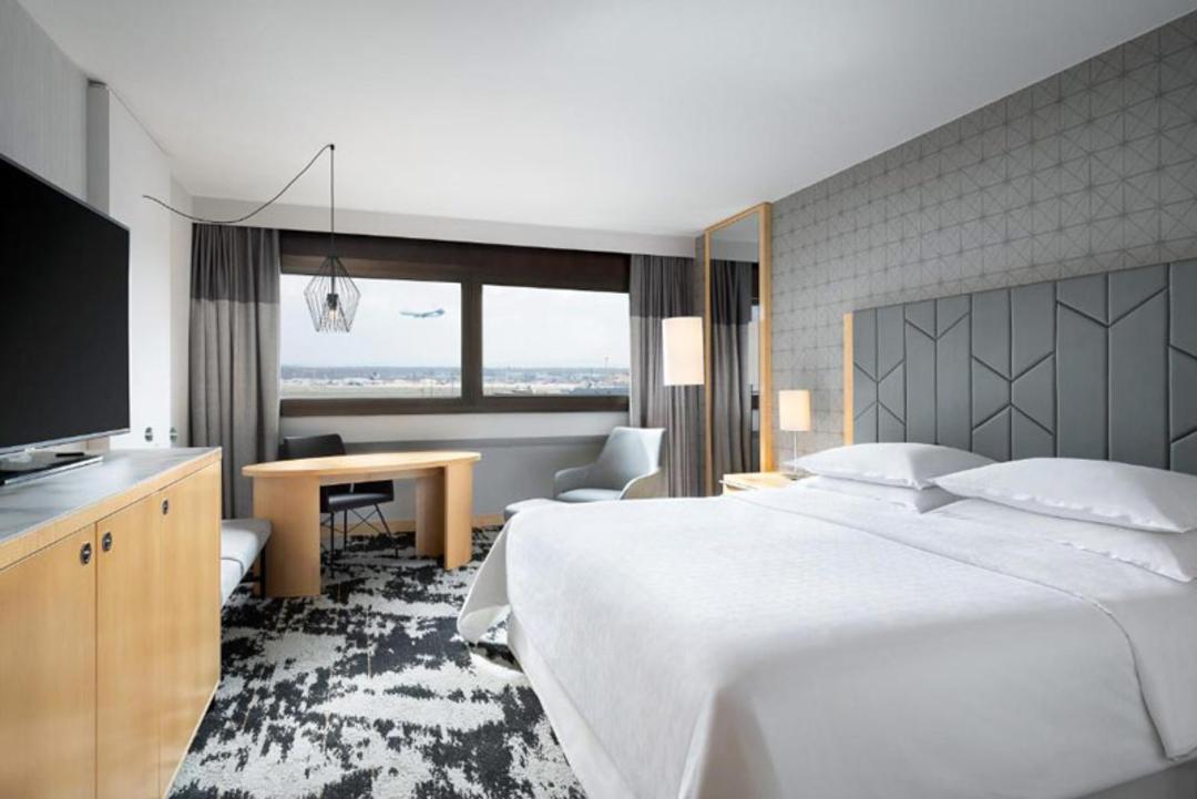 Sheraton Frankfurt Airport Hotel & Conference Center 