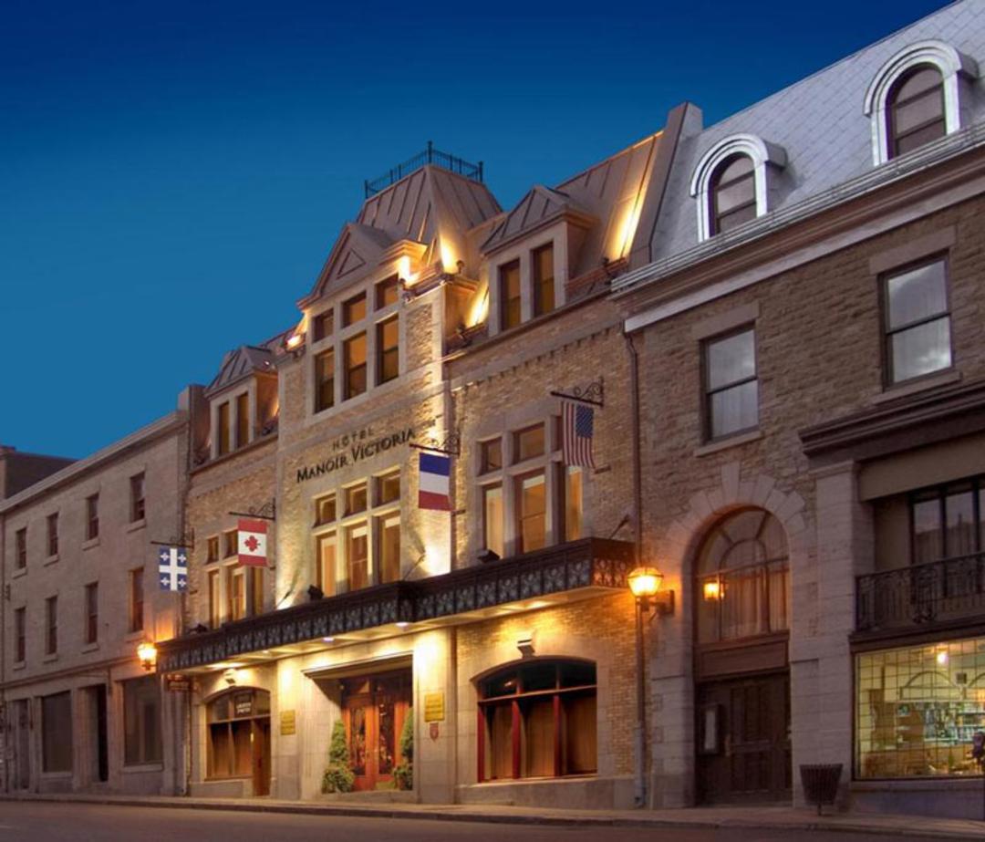 Hotel Manoir Victoria در کبک