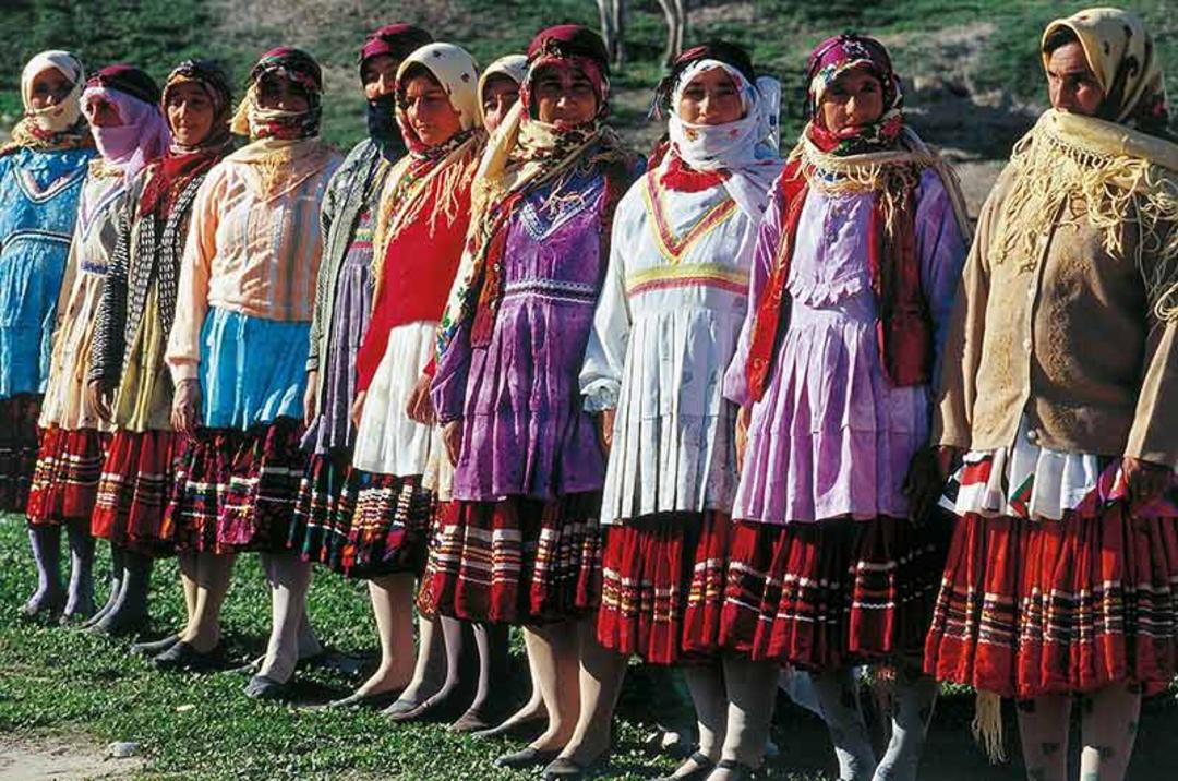لباس محلی زنان ترک