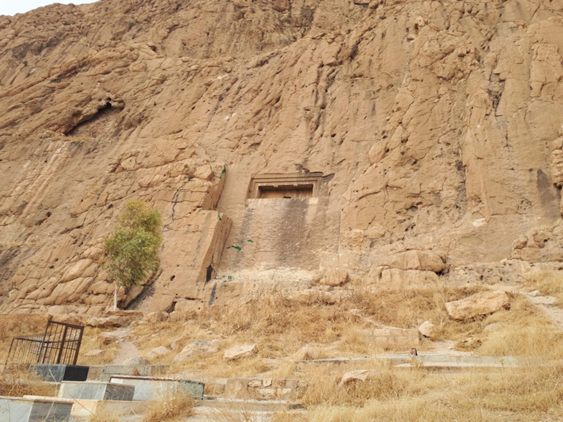 تصاویر گوردخمه دکان داوود
