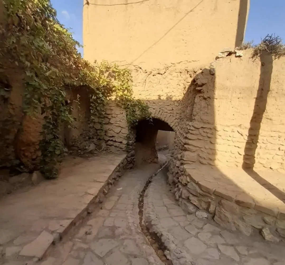 فضای روستای قلعه بالا