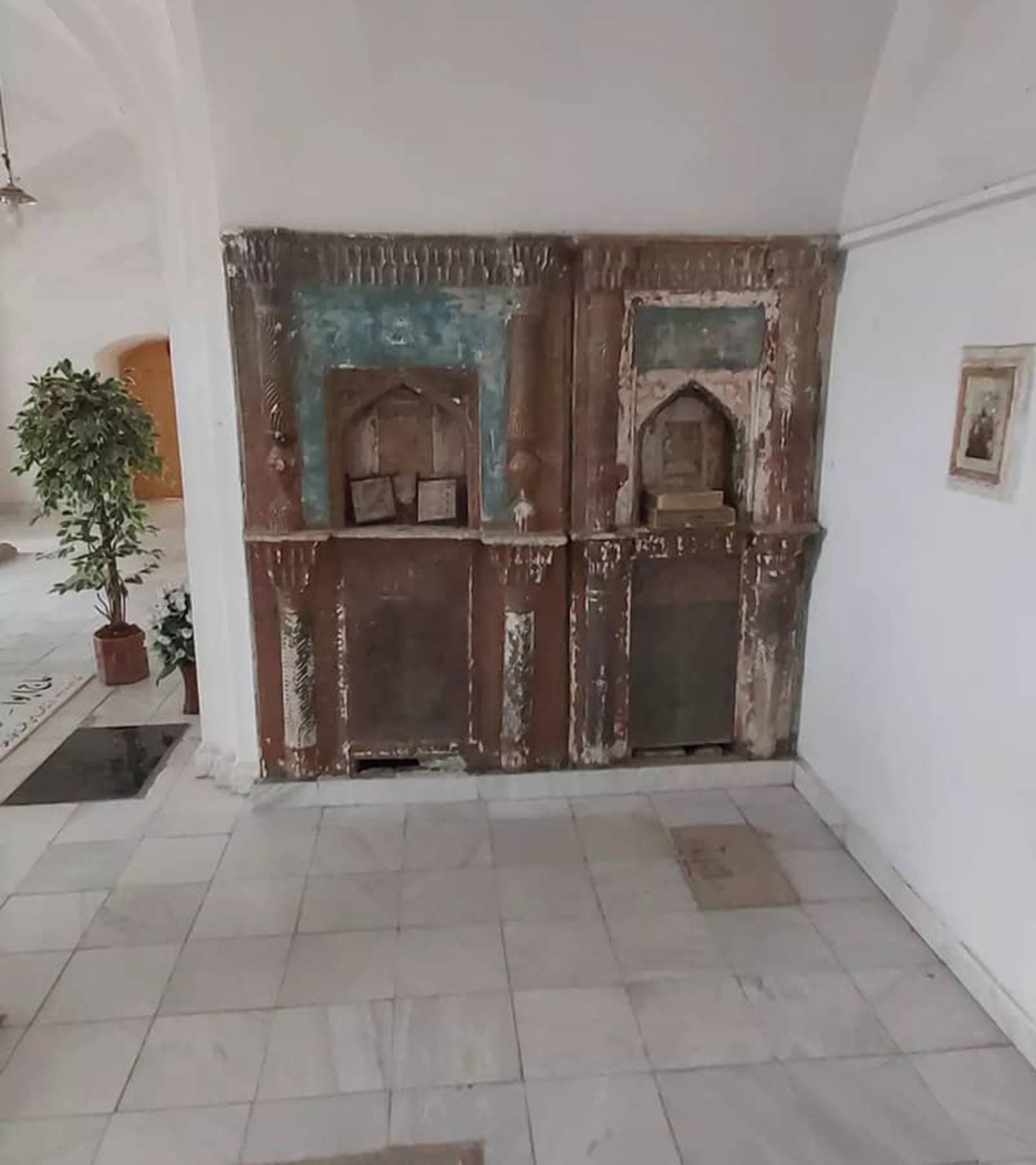 بقعه سر قبر آقا