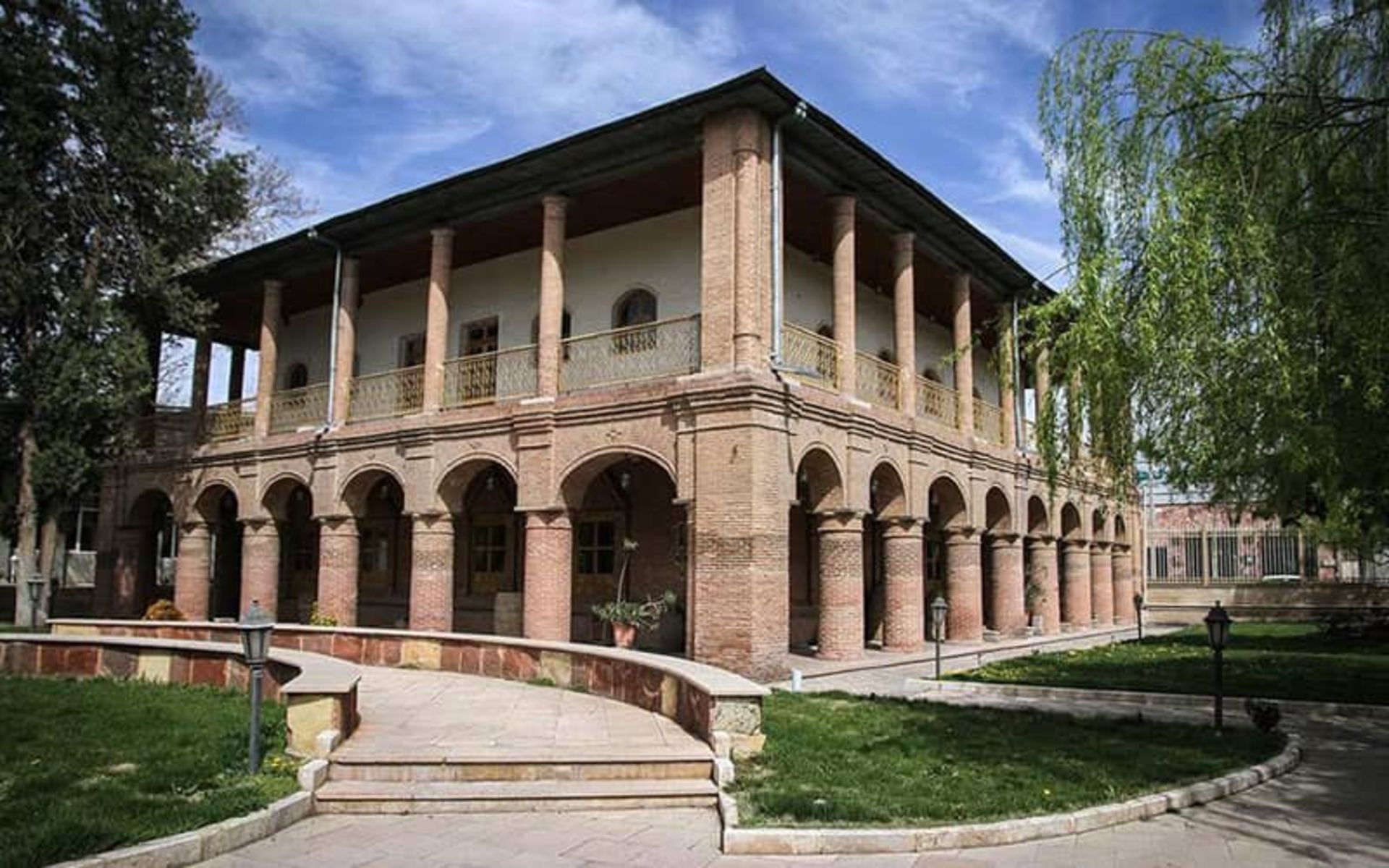 عمارت باغ سپهدار