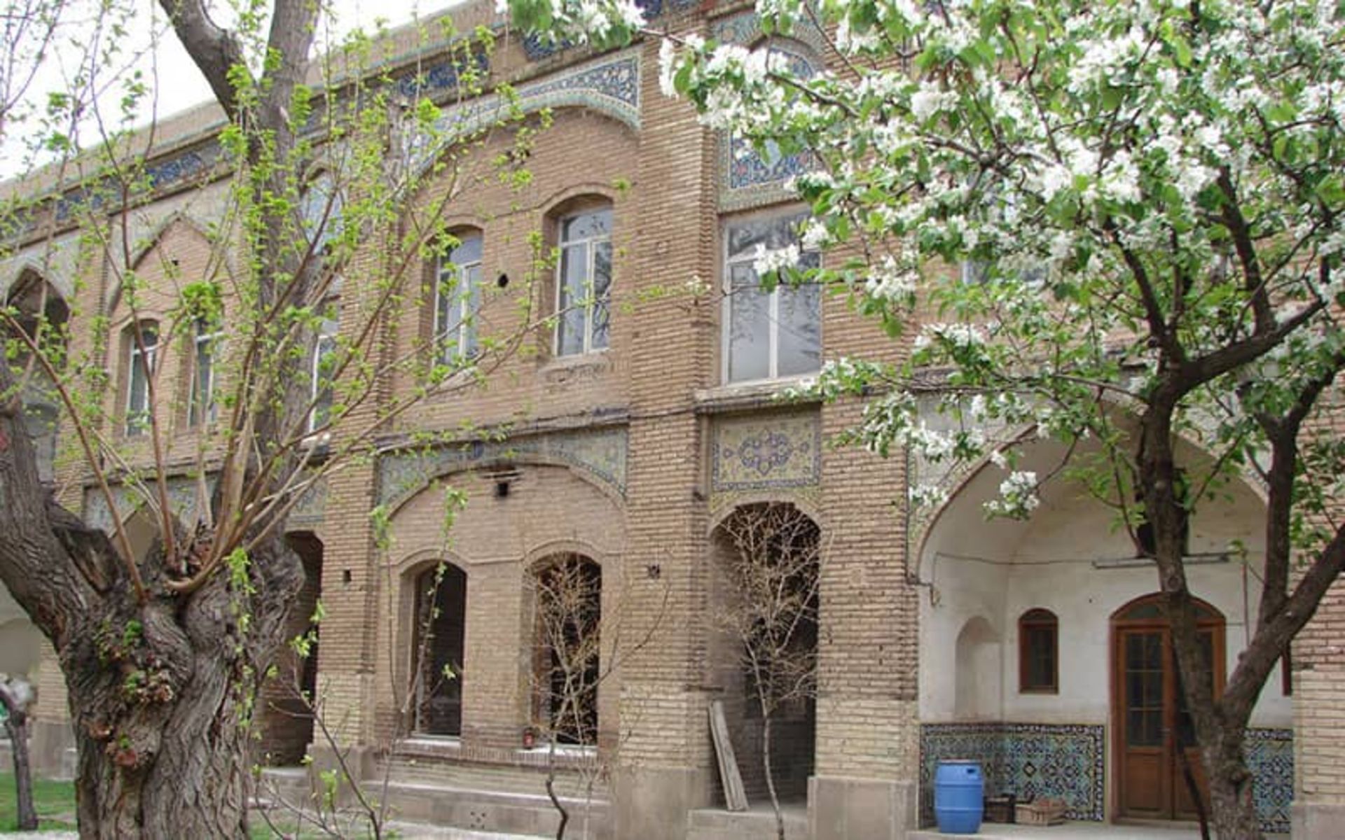 مسجد و مدرسه سردار قزوین