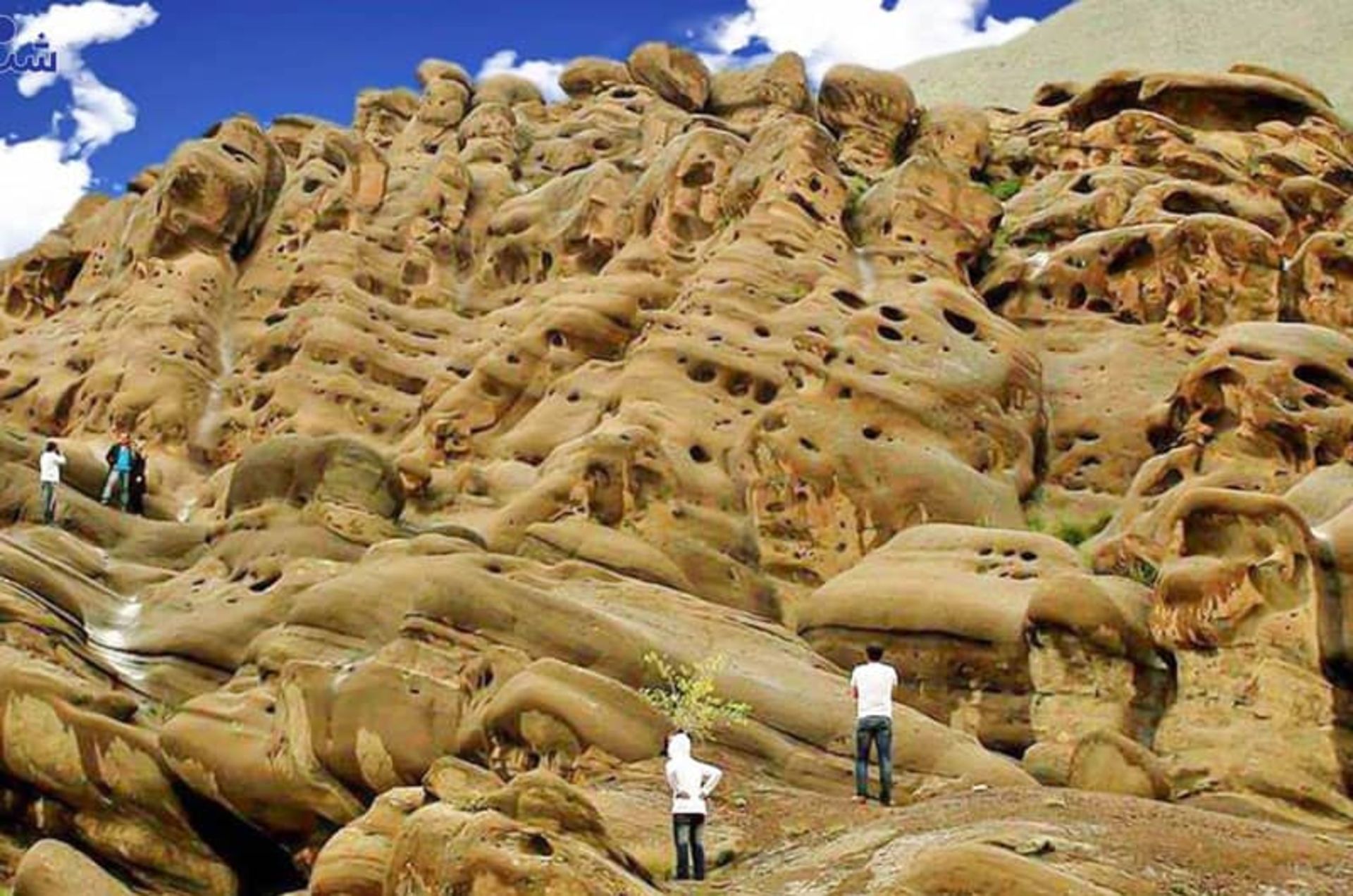 روستای ارواح سنگی وردیج