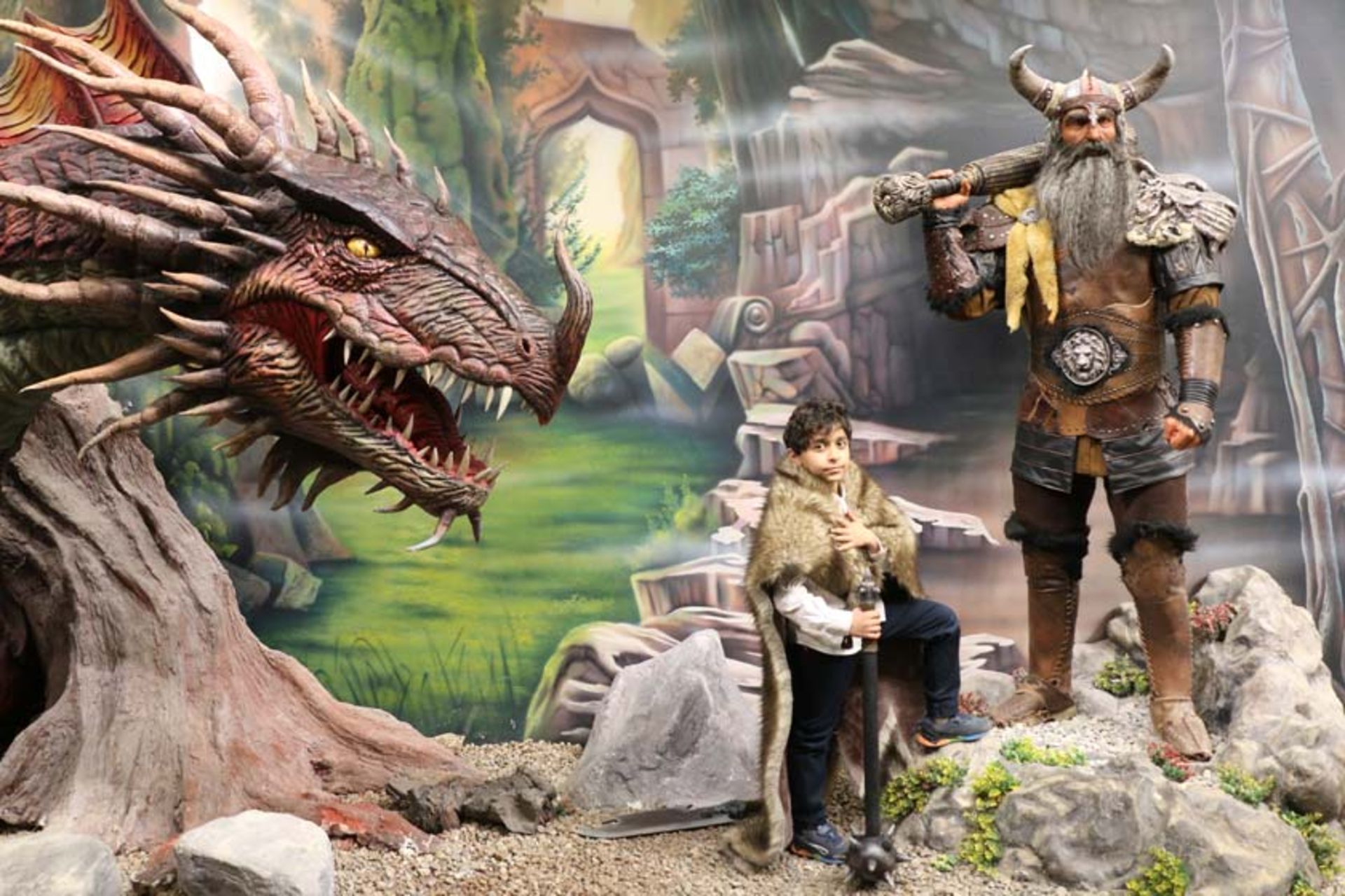 تجربه فراموش‌نشدنی در سرزمین افسانه‌های برج میلاد