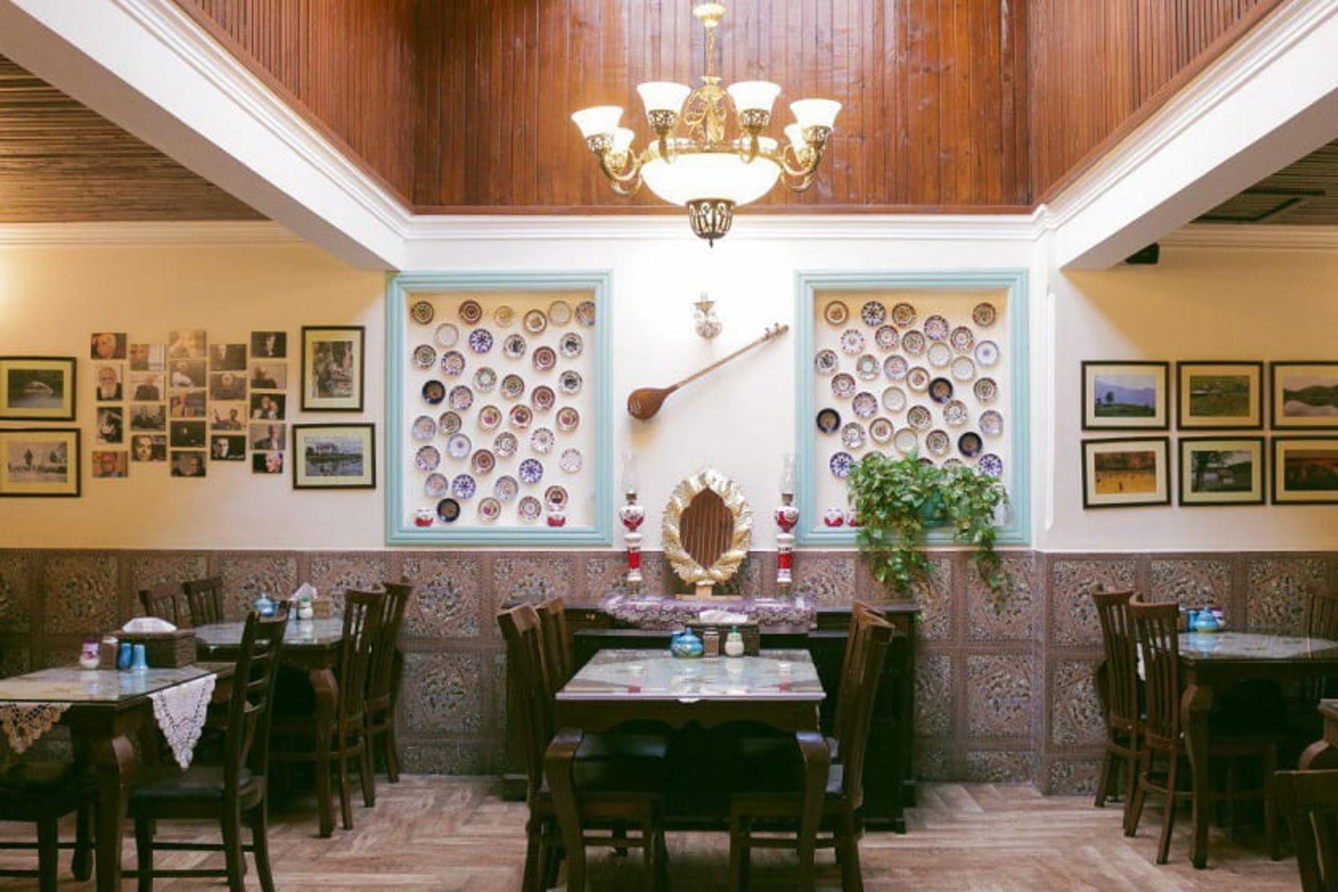 طراحی داخلی رستوران شورکولی