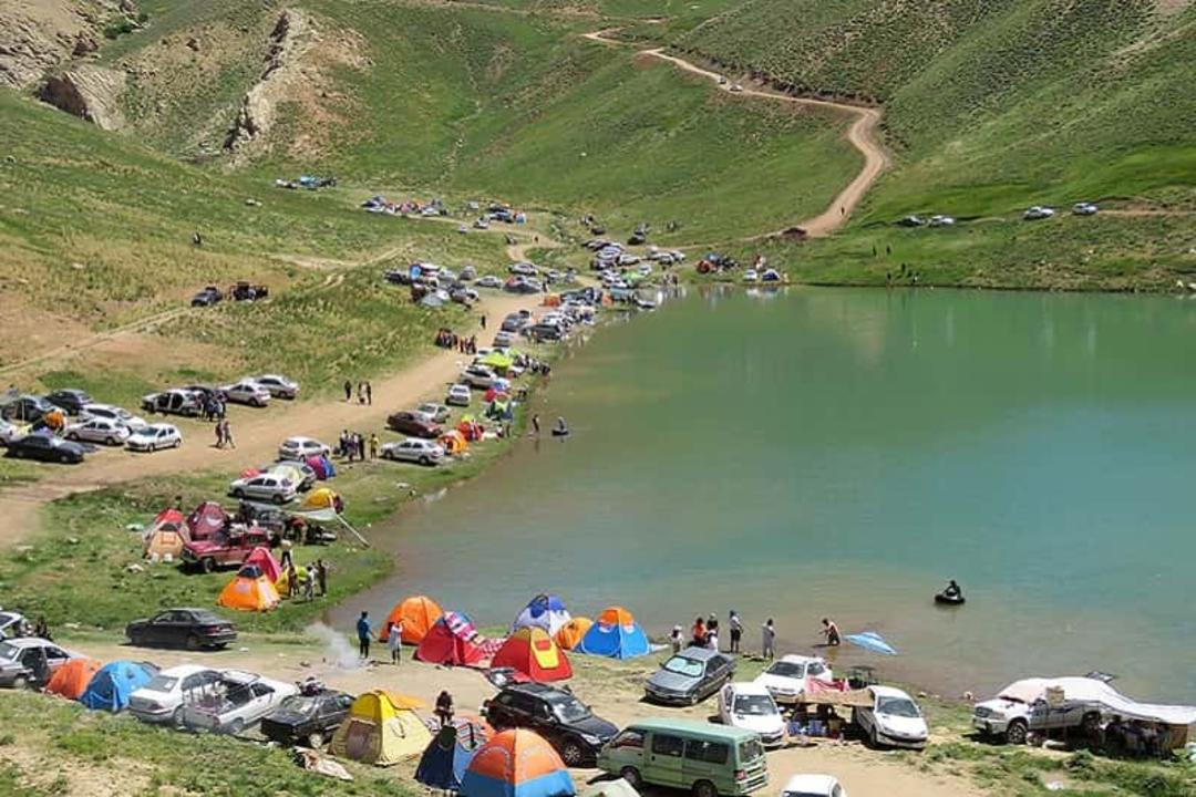 دریاچه لزور استان تهران