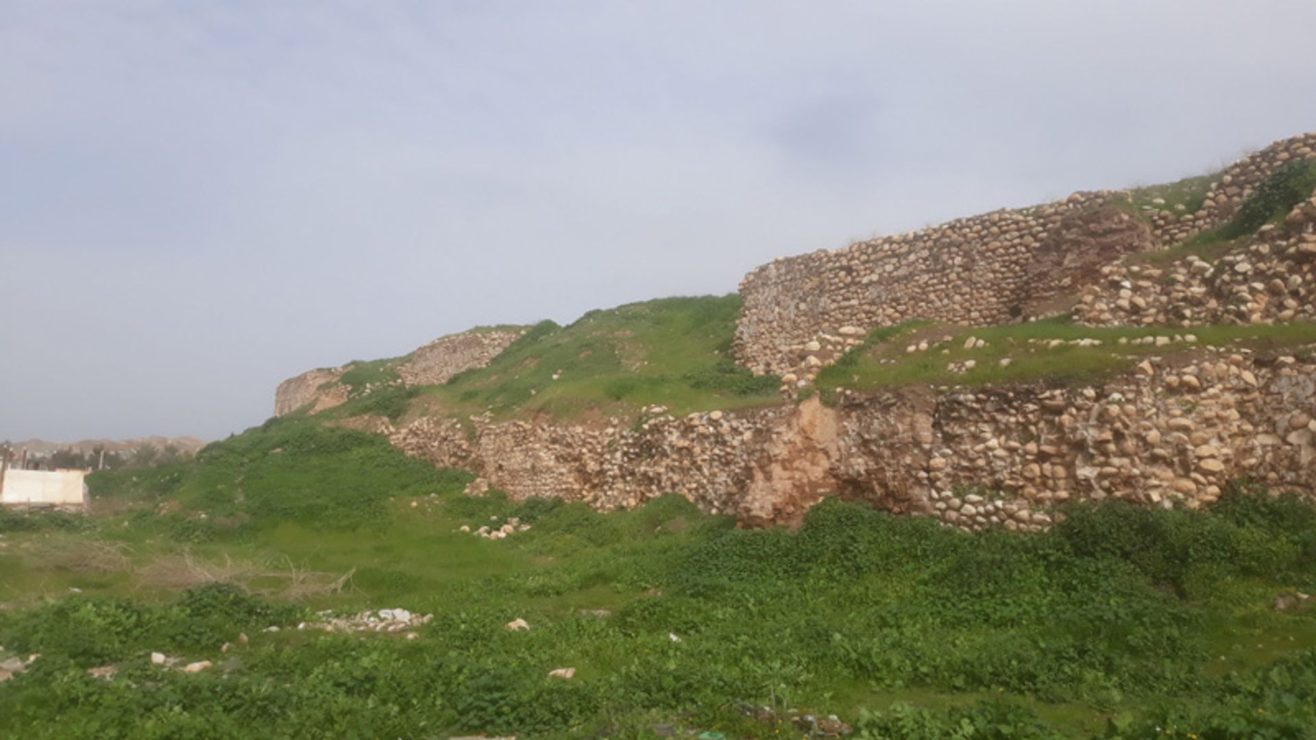 تصاویر عمارت خسرو در فصل بهار