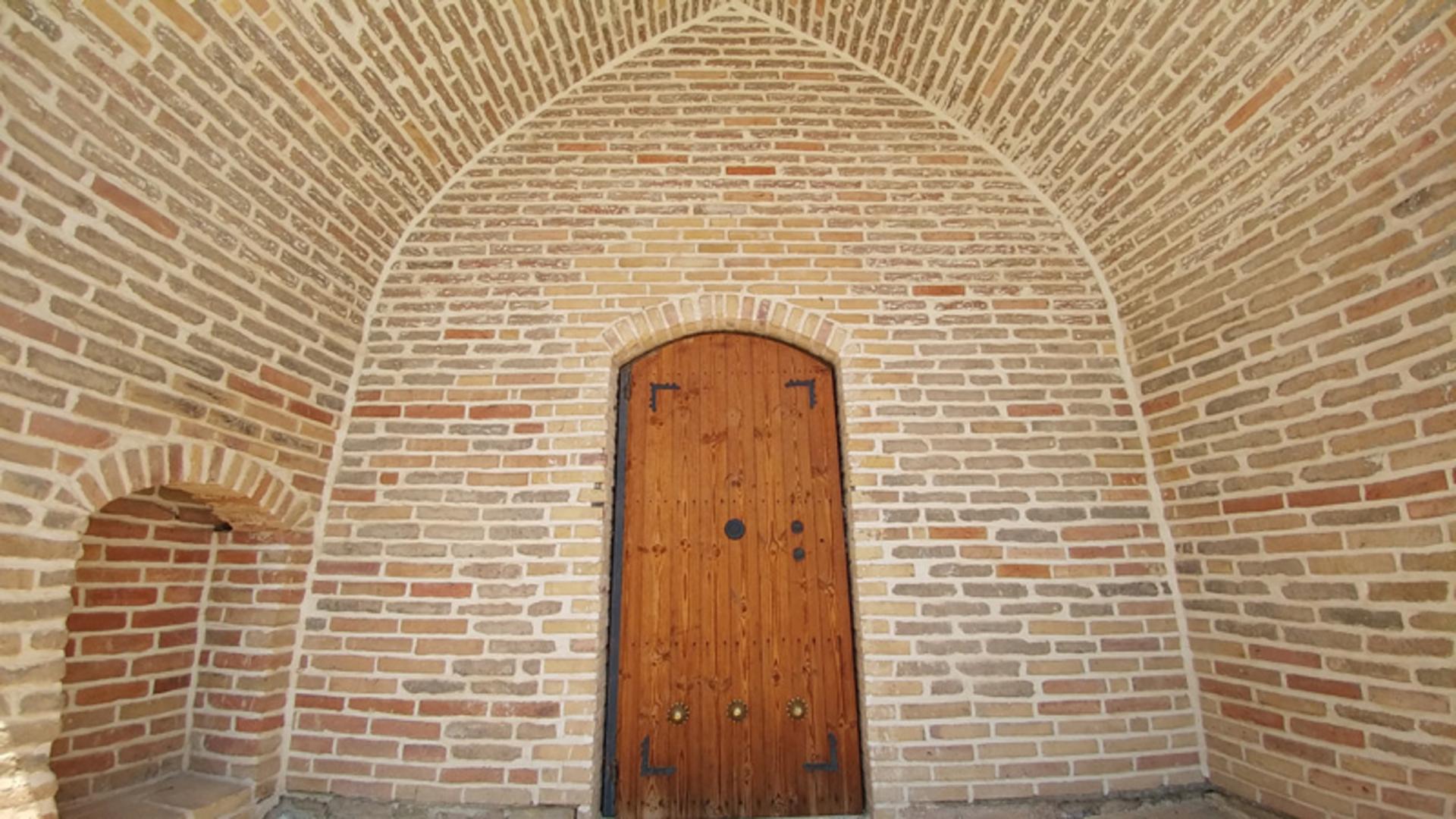 معماری کاروانسرای شاه عباسی بیستون