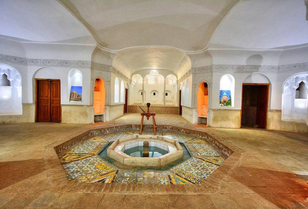 زیرزمین حسینیه امینی‌ها قزوین