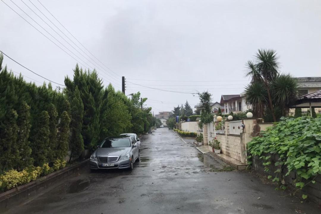 خیابان دریاگوشه در متل قو