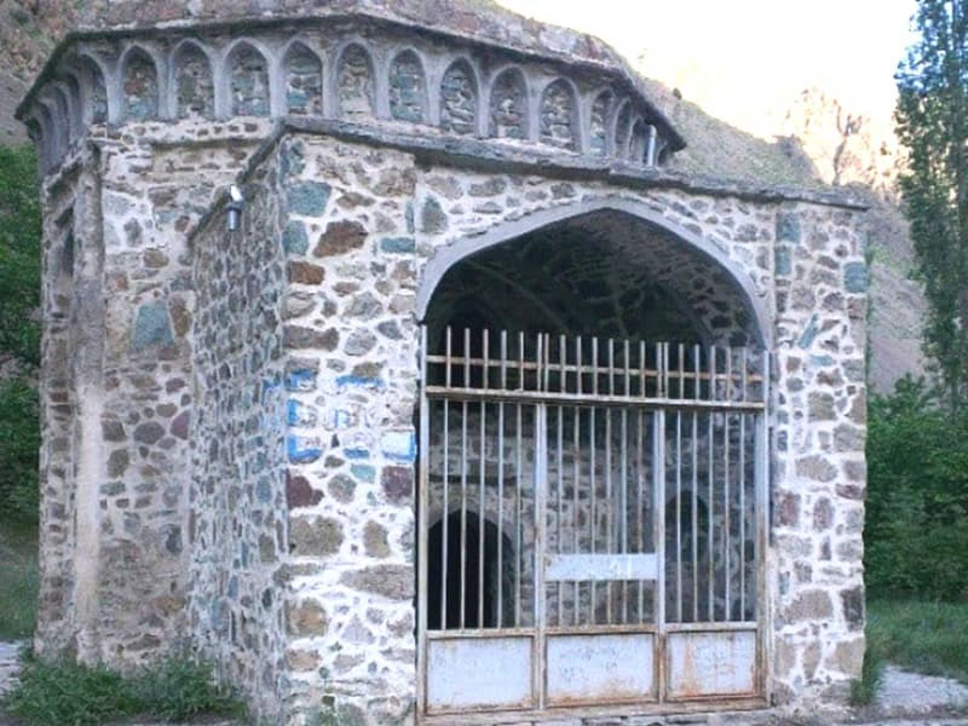 برج تهمینه