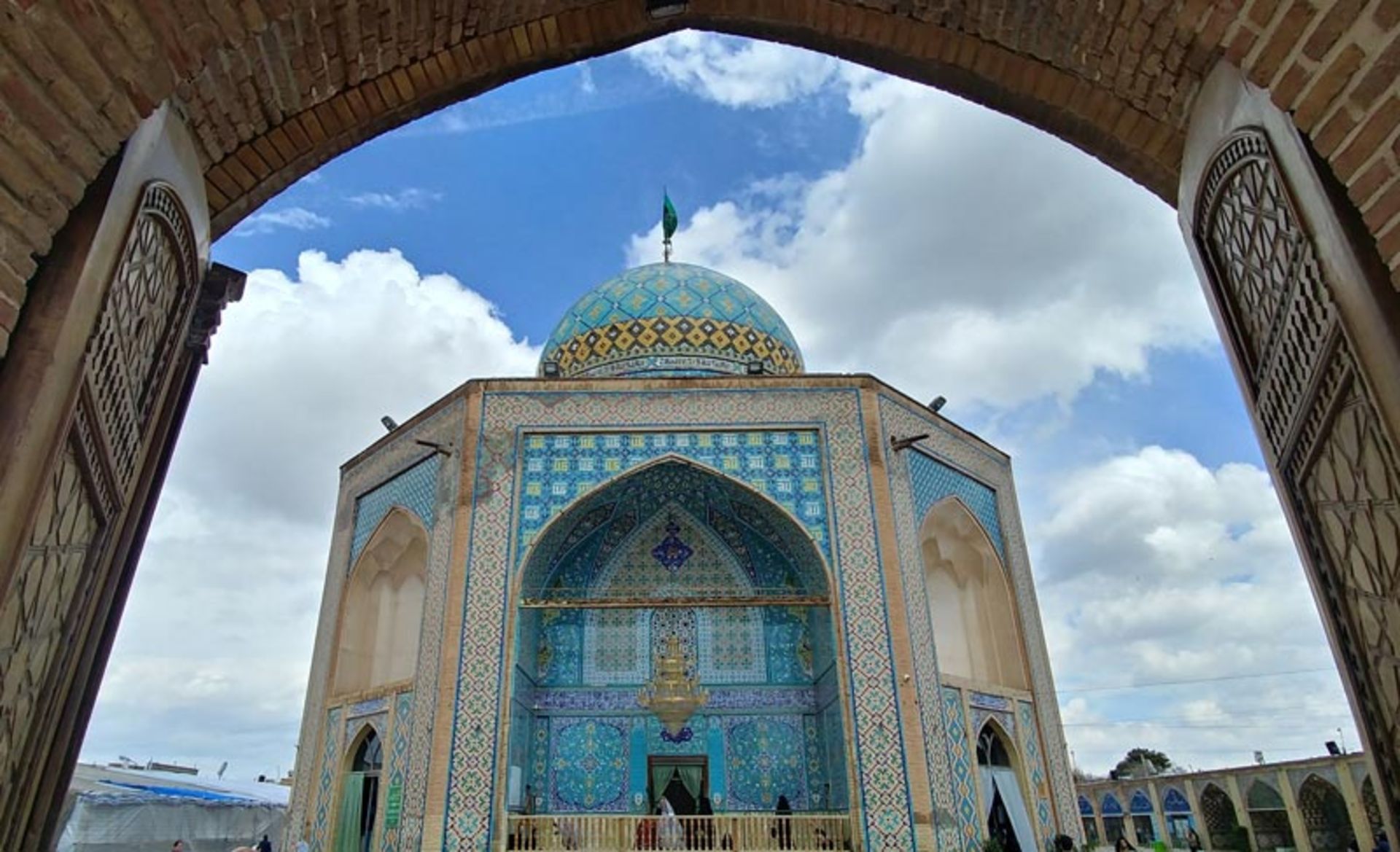 فضاهای معماری امامزاده شاهزاده حسین