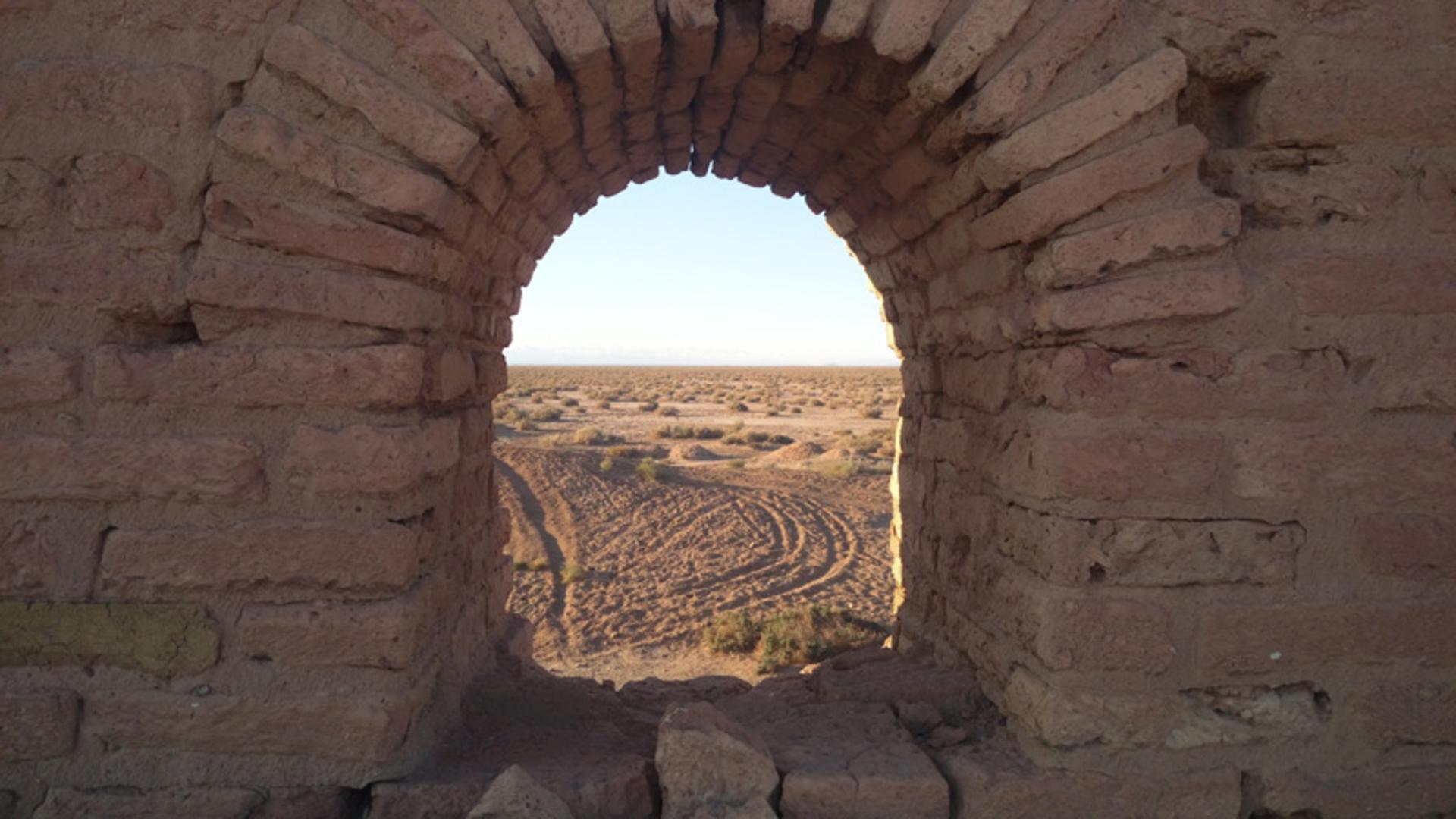 تصاویر کاروانسرای دیر گچین