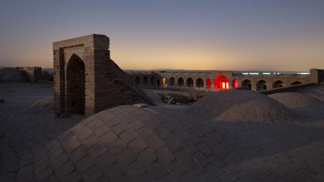  کاروانسرای دیر گچین