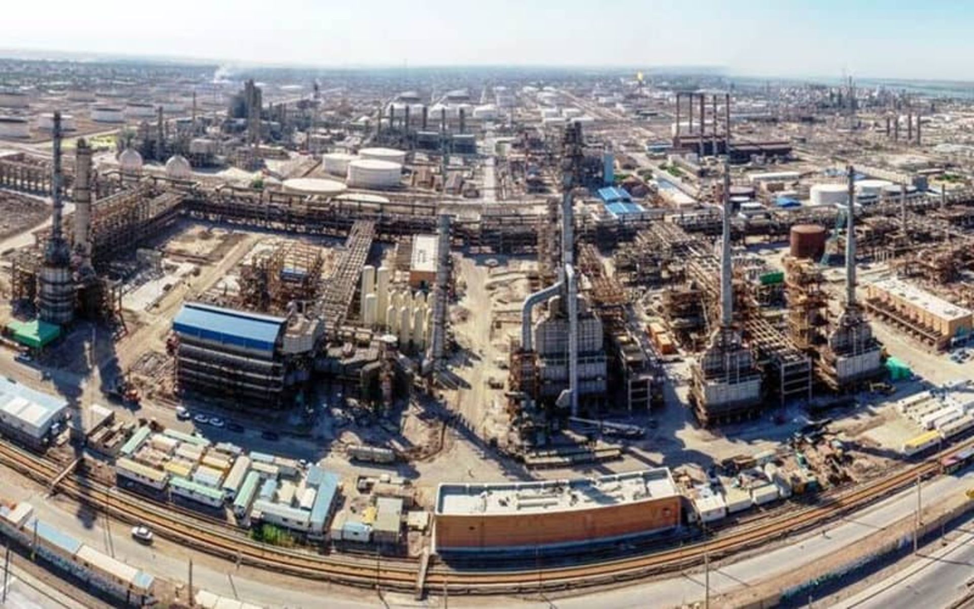 پالایشگاه نفت آبادان