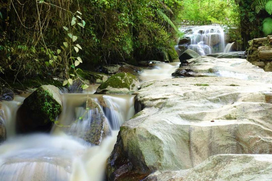 آبشار رابینسون در مالزی