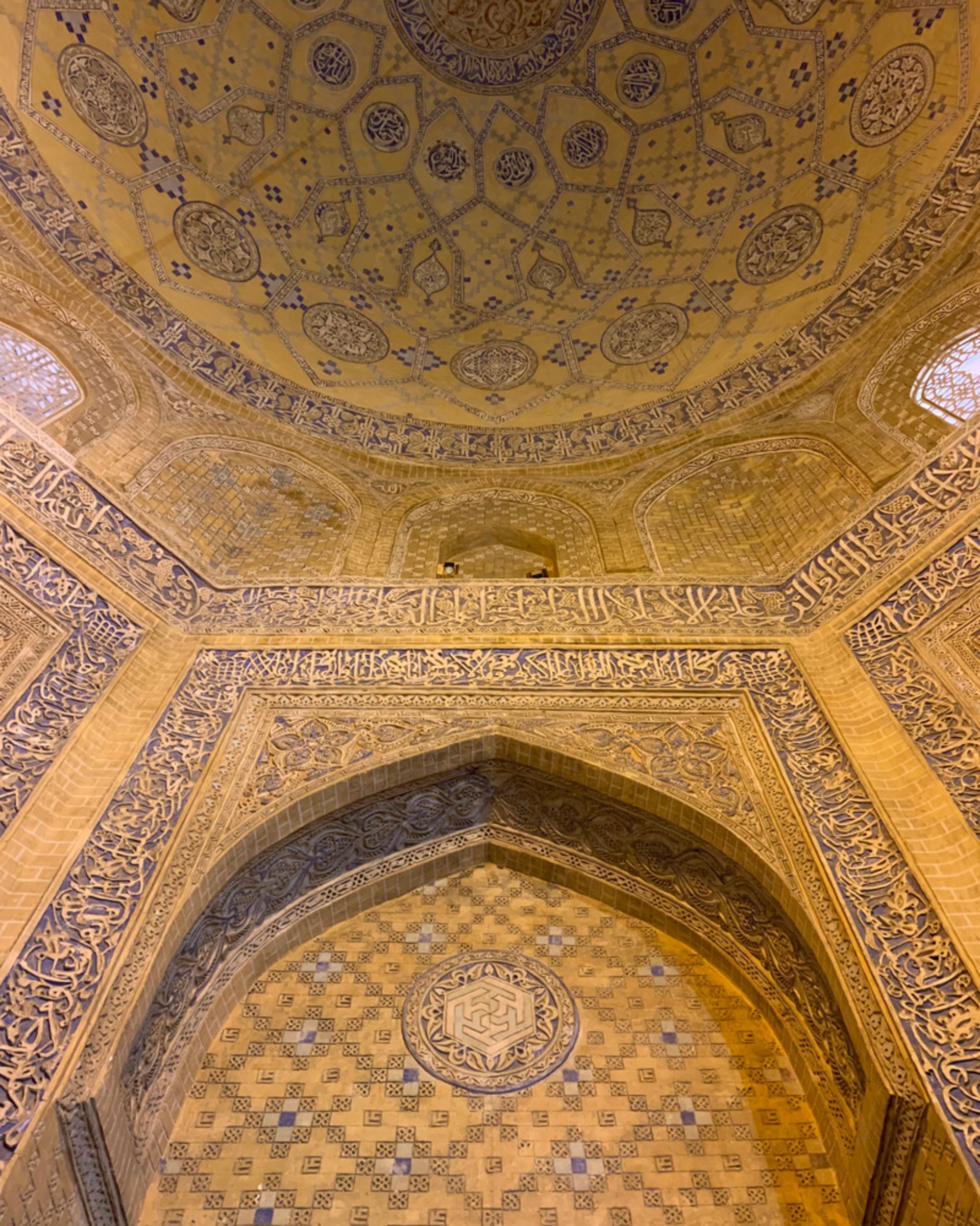 تزیینات مقابر گنبد سبز