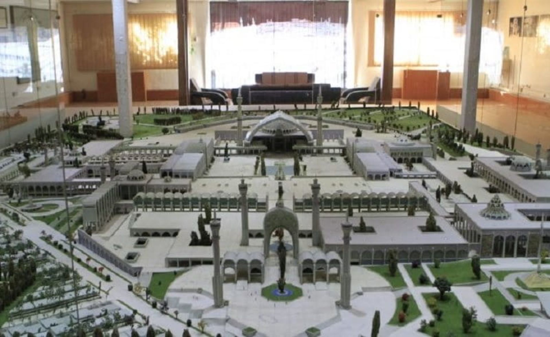 ماکت مصلی تهران