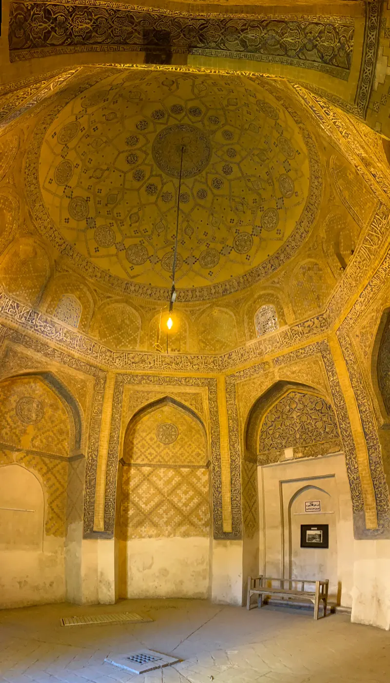 تزیینات مقابر گنبد سبز