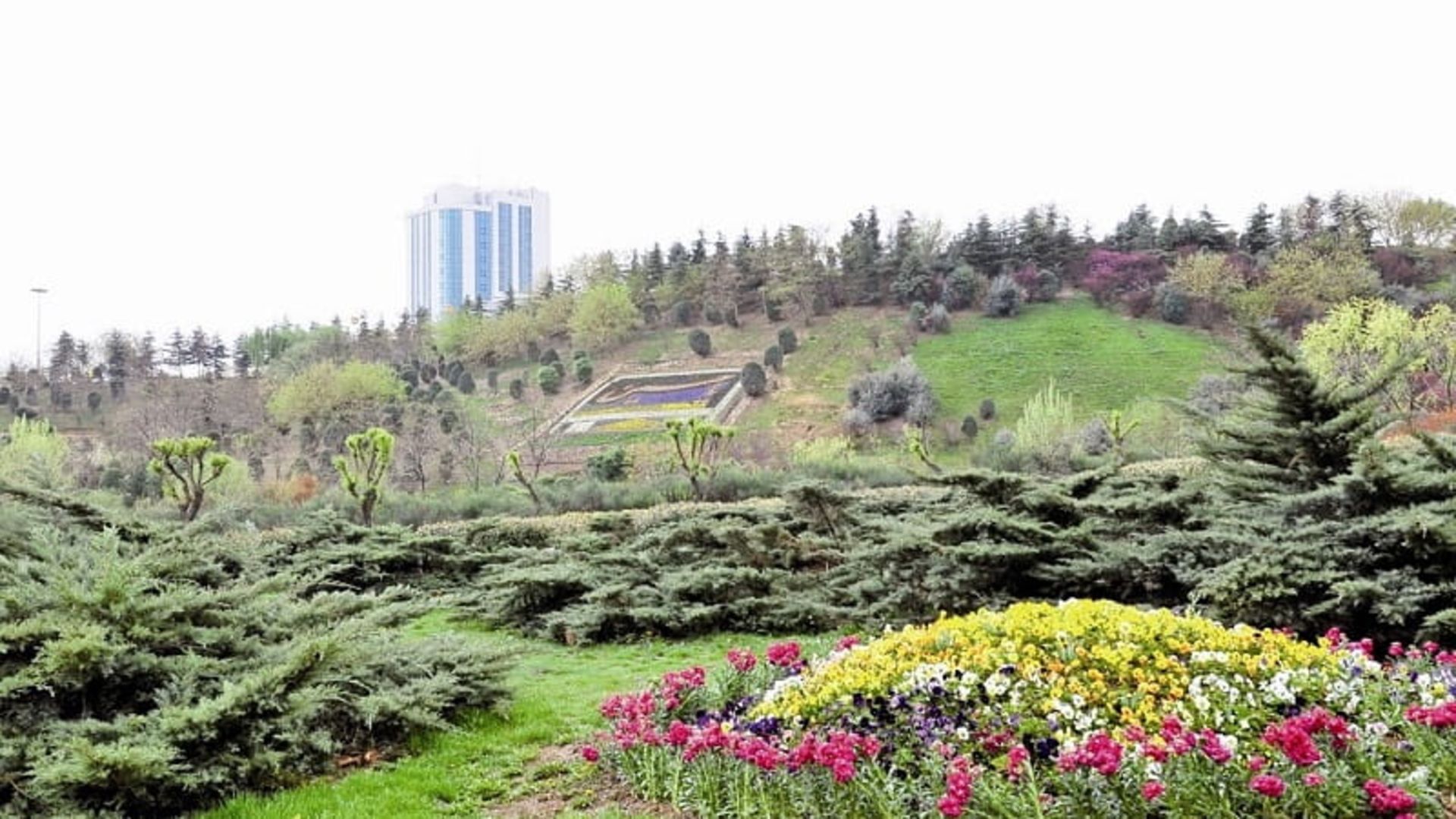 بوستان آزادگان تهران