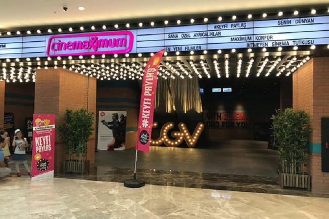 سینماکسیموم مرکز خرید وادی استانبول (Cinemaximum)