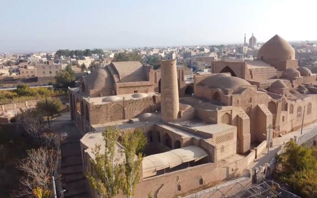 منظره هوایی از مسجد جامع اردستان