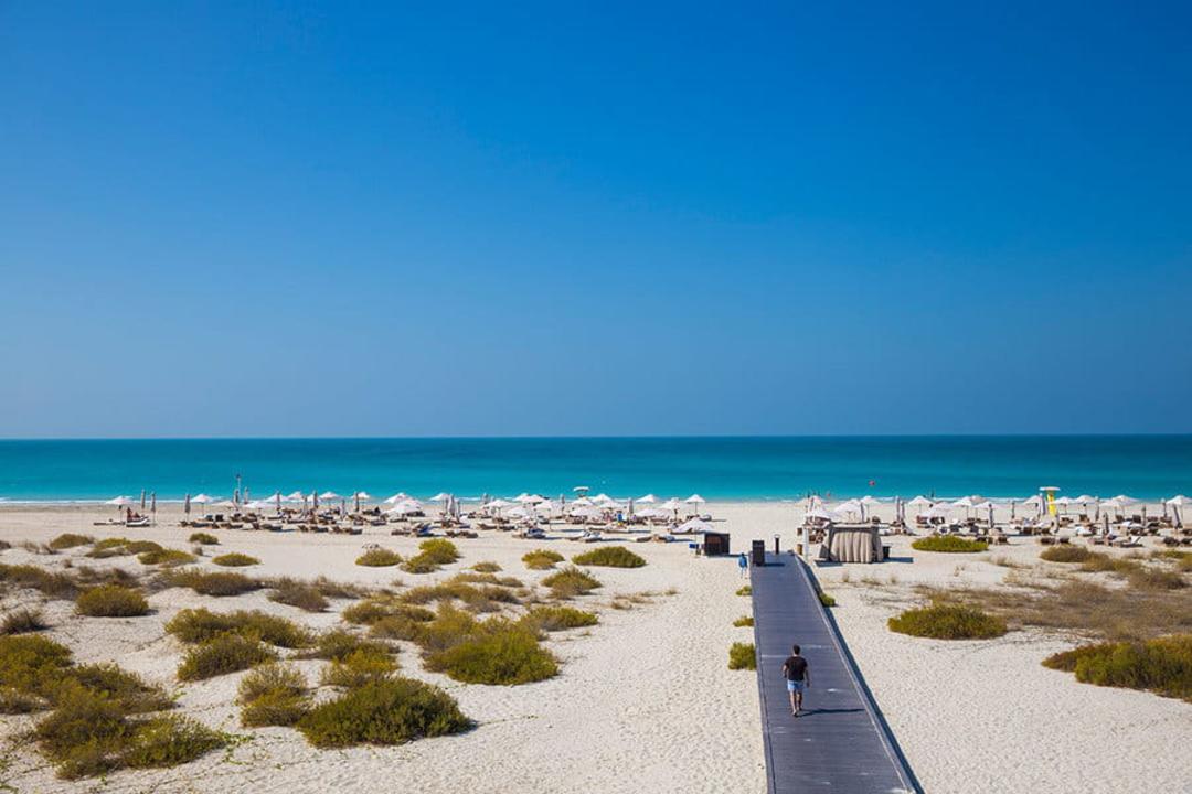 ساحل جزیره سعدیات
