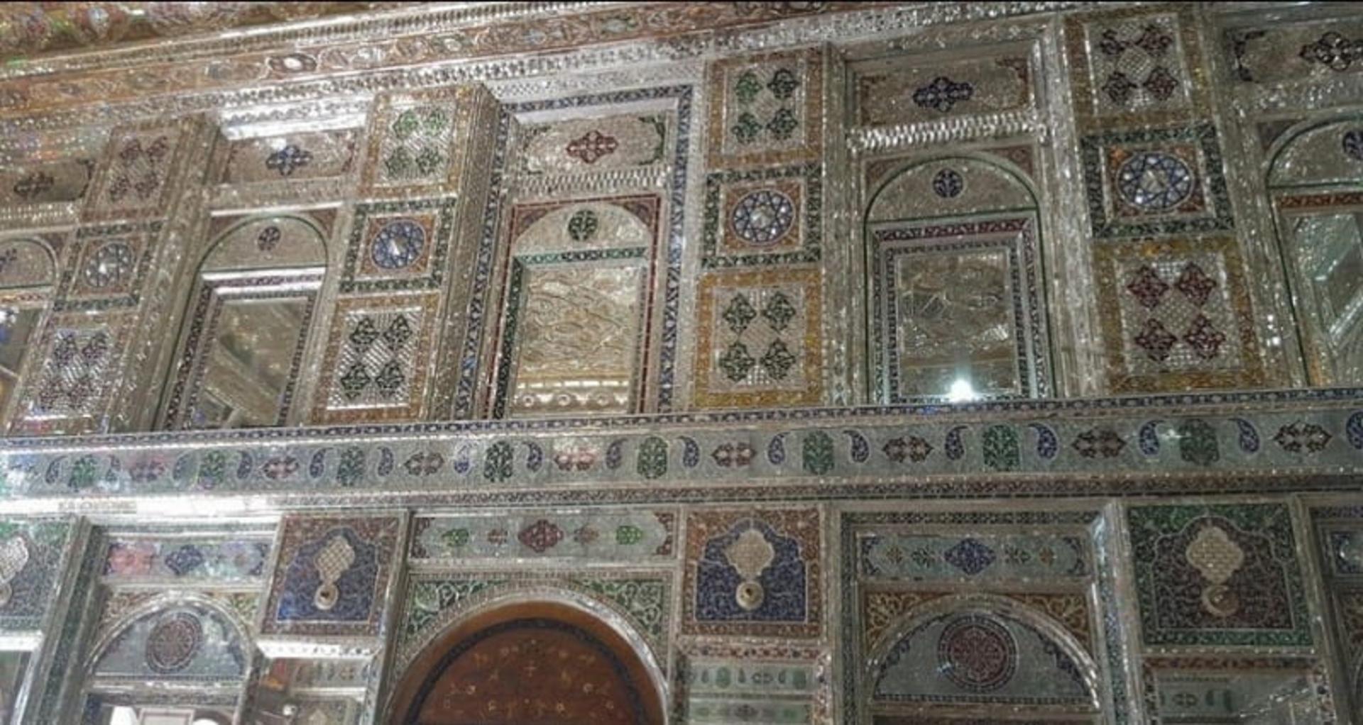 آینه کاری های خانه زینت الملک شیراز