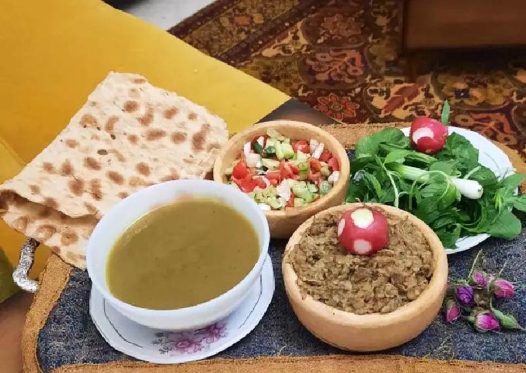 یخنی عدس و کلم