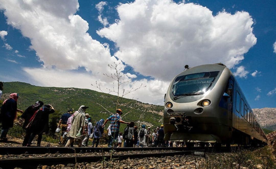 قطار گردشگری همدان