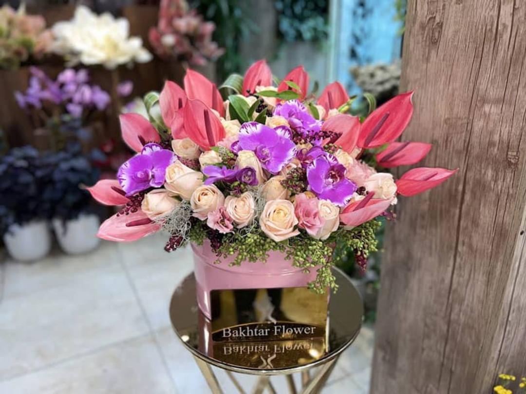 گل فروشی باختر