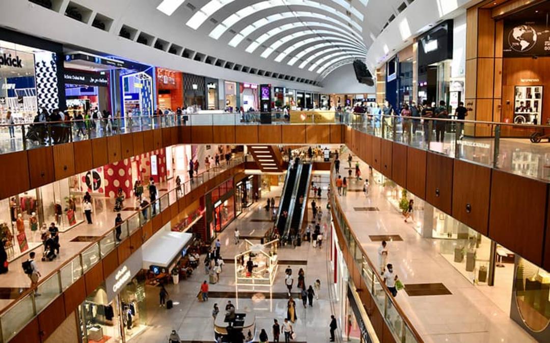 فضای داخلی دبی مال