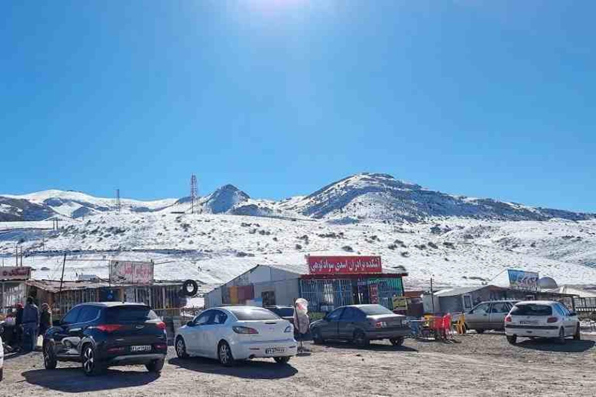 آیستگاه آش گردنه گدوک در زمستان؛ منبع عکس: گوگل مپ؛ عکاس: فهیمه عزیزپور