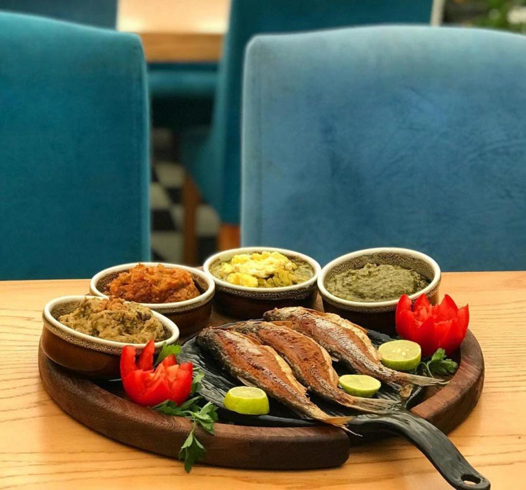 کافه رستوران دوک رشت؛ منبع عکس: اینستاگرام dukecafegallery؛ عکاس: نامشخص