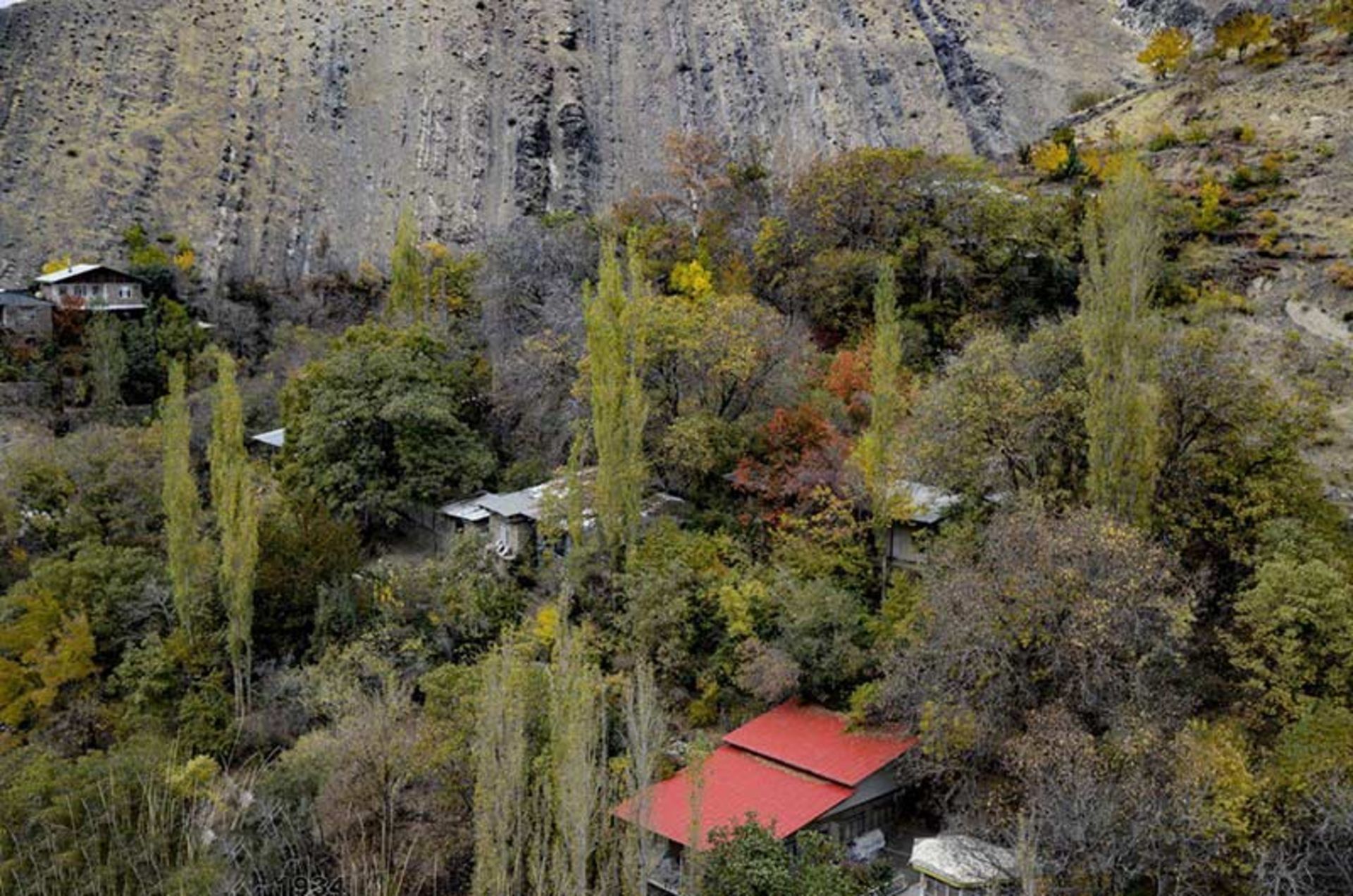 نمای خانه‌ها در واریان سر سبز؛ منبع عکس: ایرنا؛ عکاس: نامشخص