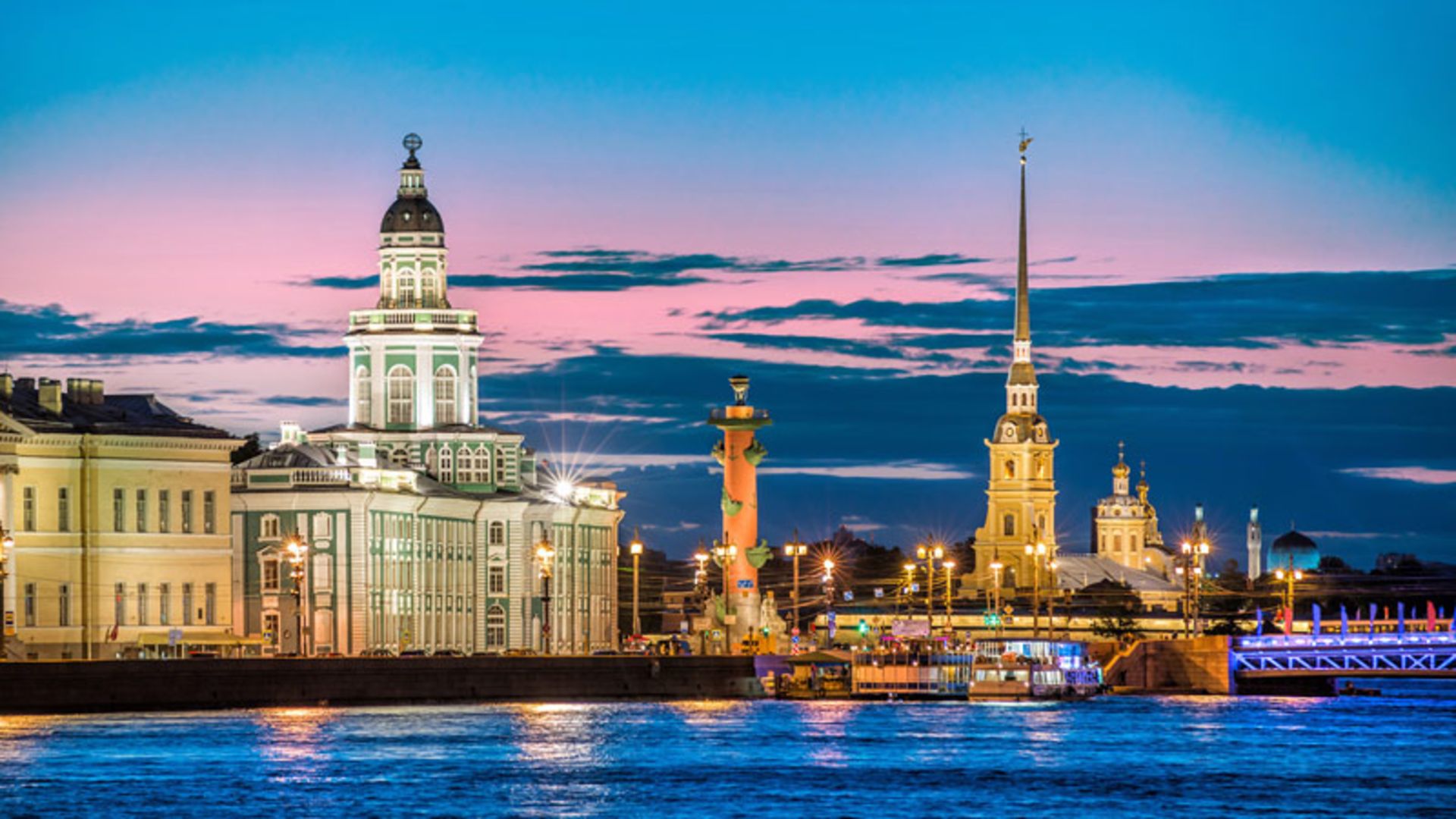 جشنواره شب سفید سن پترزبورگ؛ منبع عکس: Russian Beyond، عکاس: نامشخص