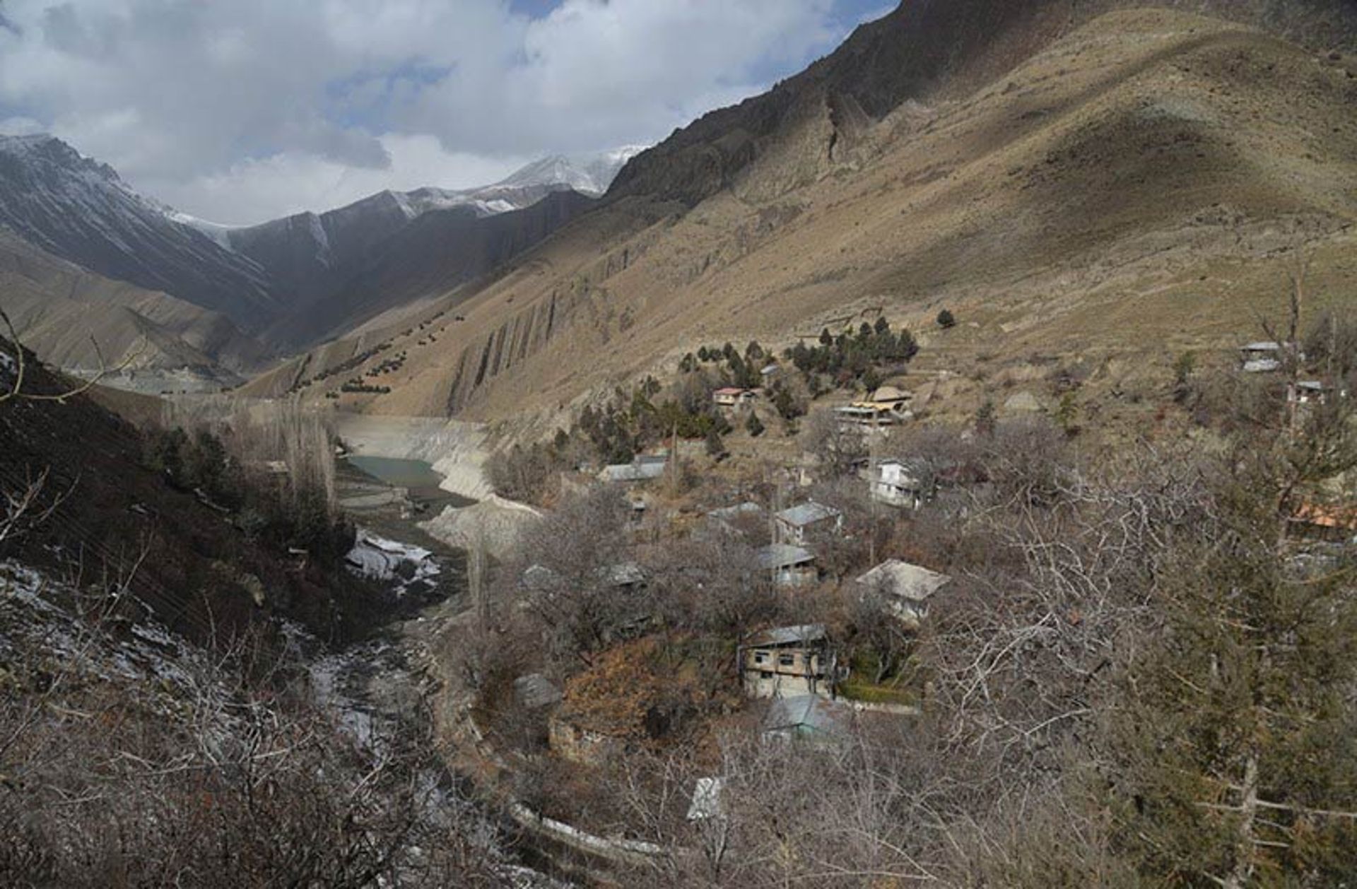 واریان از نمای بالا؛ منبع عکس: خبرگزاری تسنیم؛ عکاس: محمدصادق نیک گستر