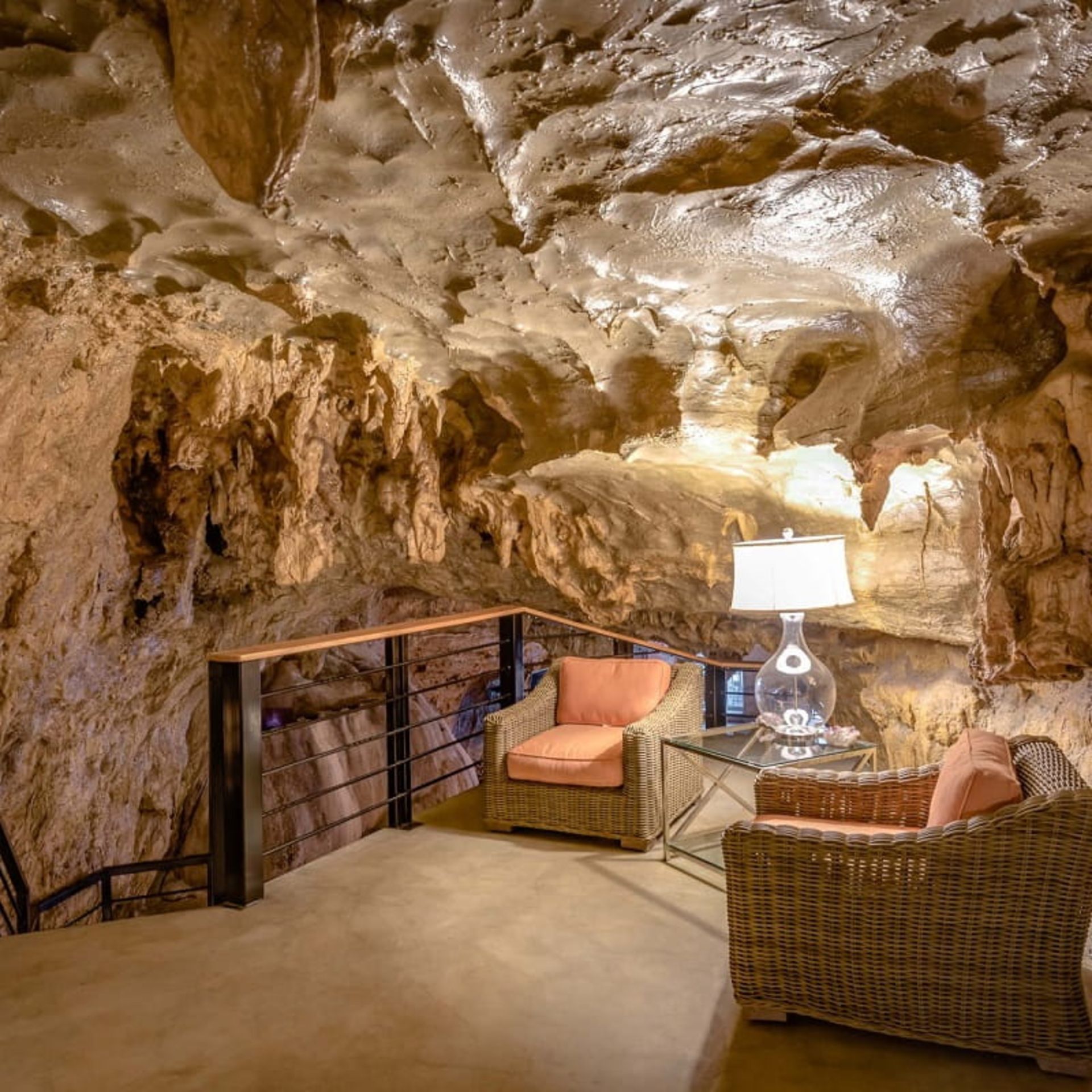 اقامتگاه صخره ای بکهام کریک، منبع:beckhamcave