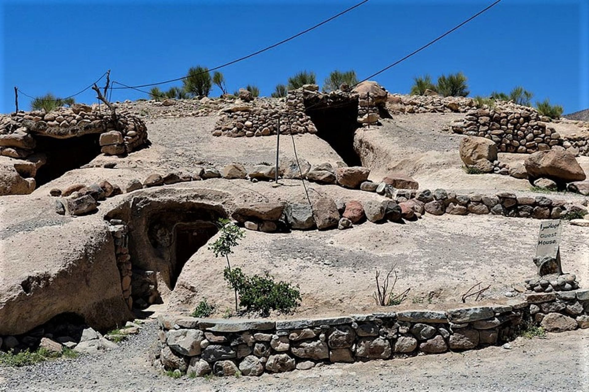 خانه های روستای میمند، منبع عکس:‌ ویکی مدیا، عکاس: ninara