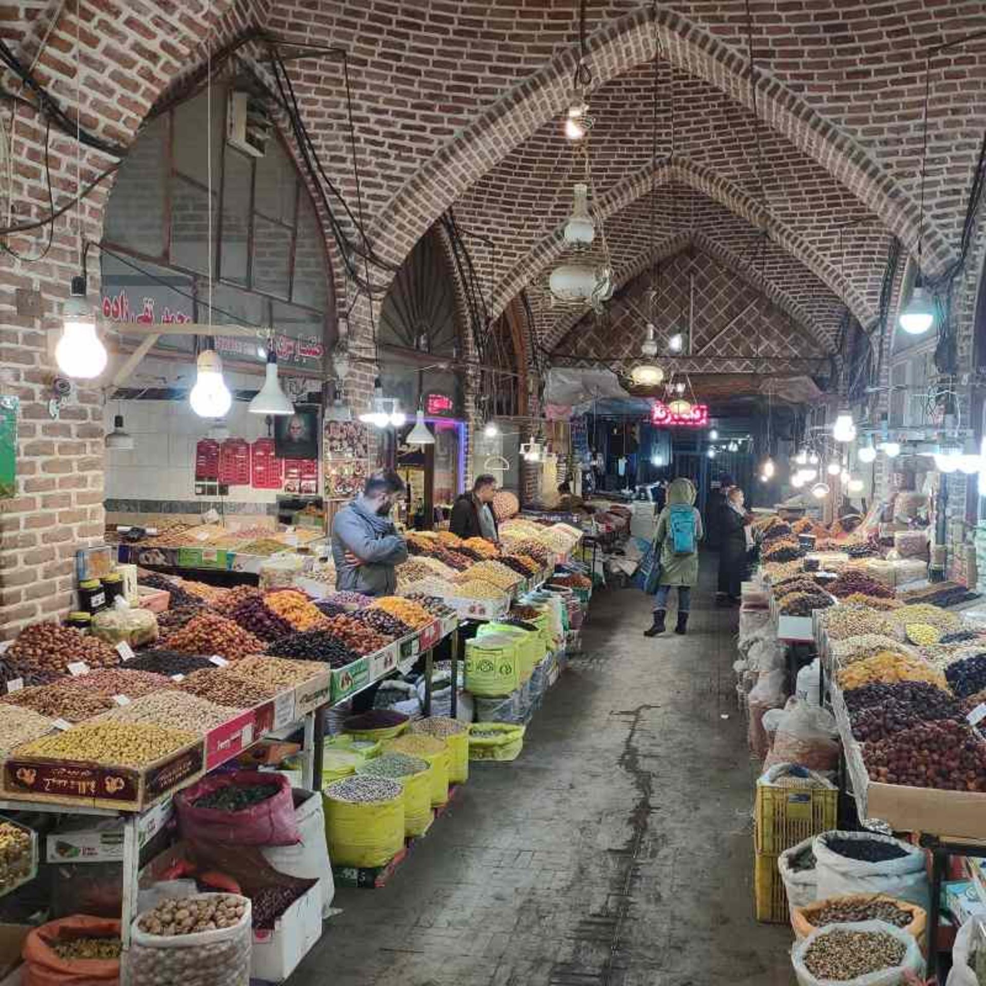 قسمت خشکبار فروشی بازار تاریخی اردبیل؛ منبع عکس: گوگل مپ؛ عکاس: Omid H