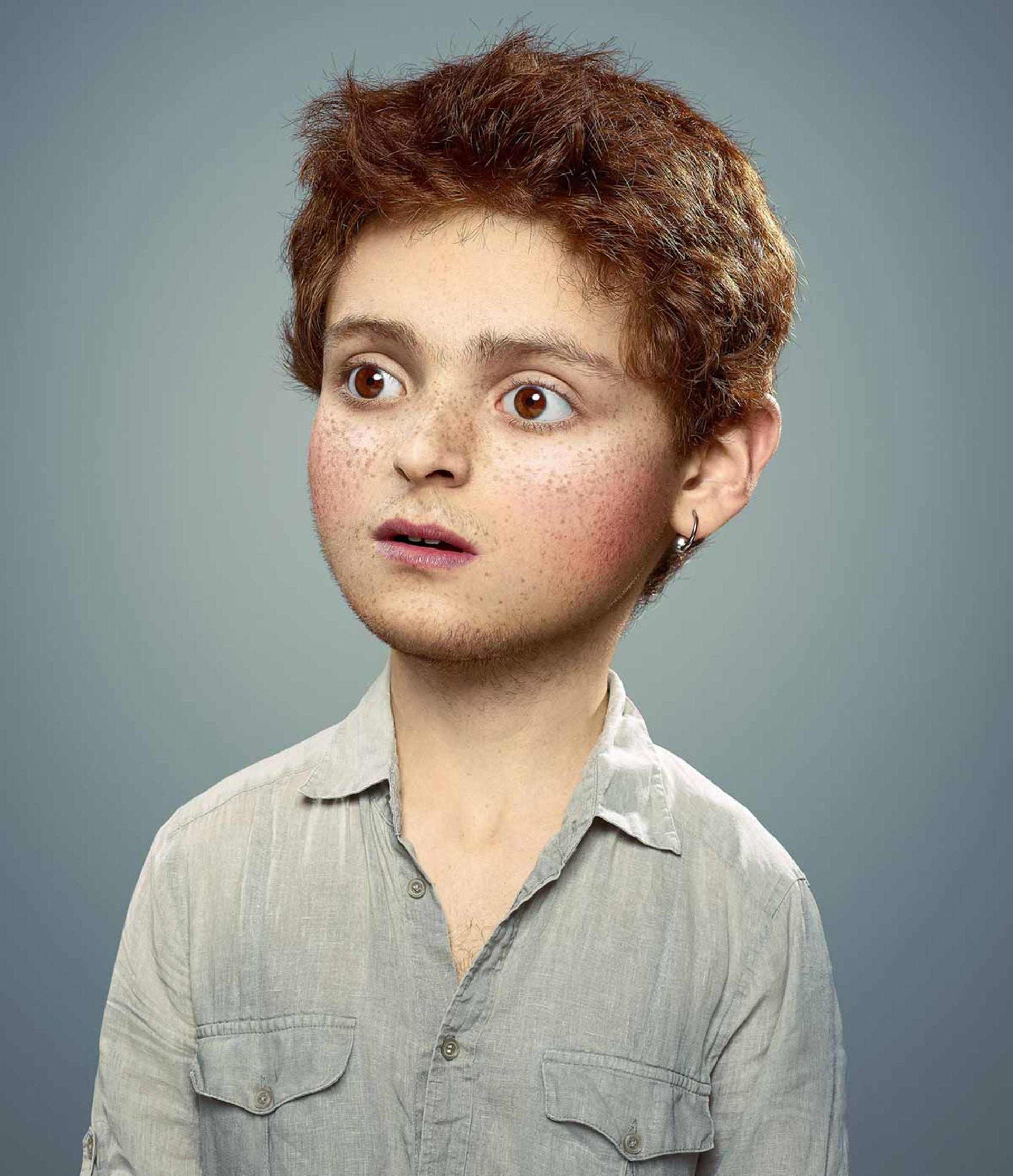 مرد جوانی در ظاهر کودک؛  اثر Cristian Girotto