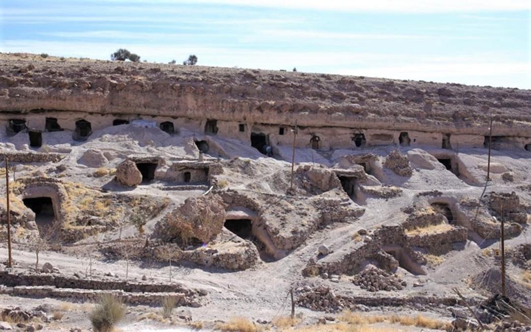 روستای میمند شهر بابک، منبع عکس: arkeonews.net، عکاس: ناشناس