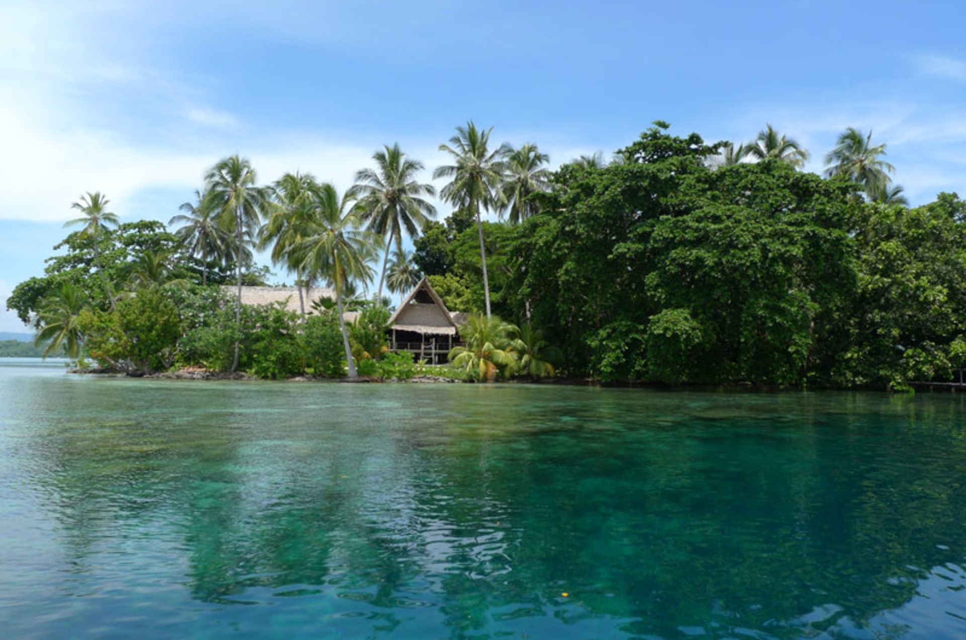 تالاب ماروو؛ منبع عکس: Pacific Island Living، عکاس: نامشخص