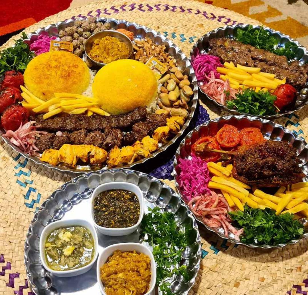 رستوران میرزا رشت؛ منبع عکس: اینستاگرام mirza.restaurantt؛ عکاس: نامشخص