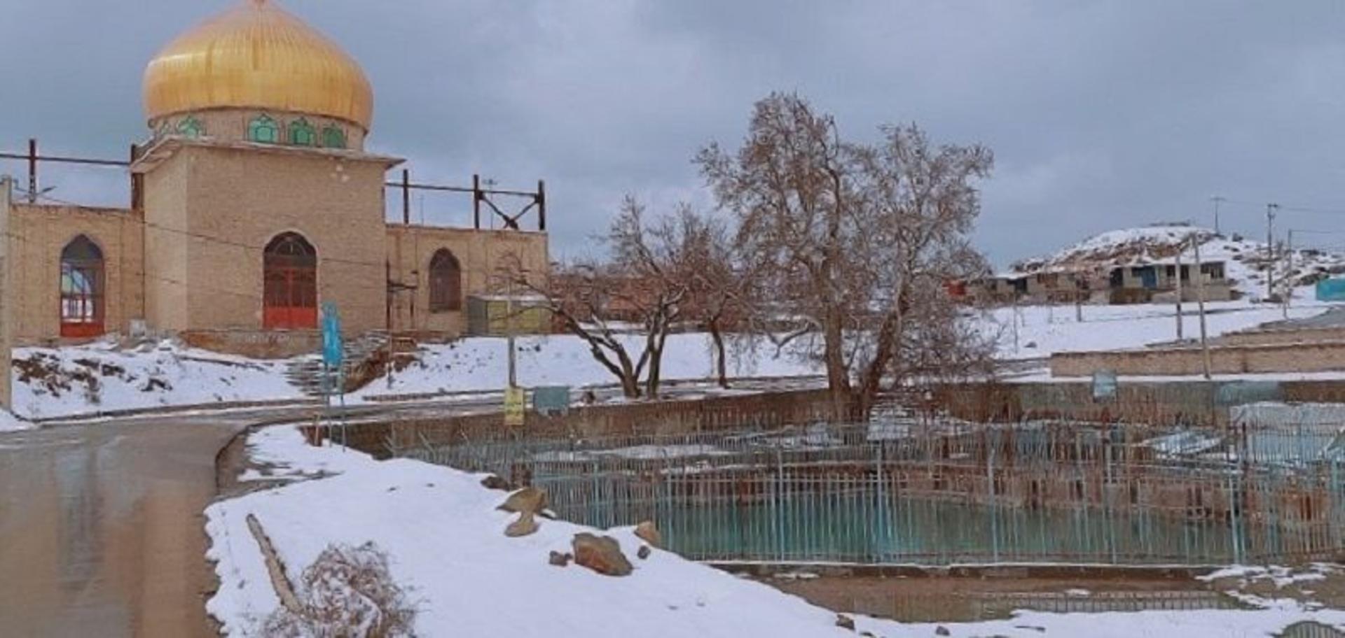 حوضچه آبگرم ایوب پیغمبر؛ منبع عکس؛ گوگل مپ؛ عکاس: حسین رجایی