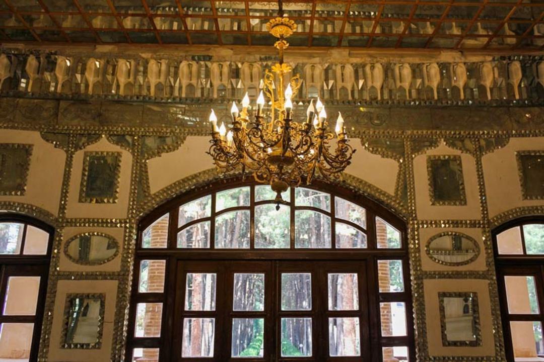 معماری و تزیینات باغ اکبریه بیرجند؛ منبع: tripadvisor.com؛ عکاس: Shahriar R