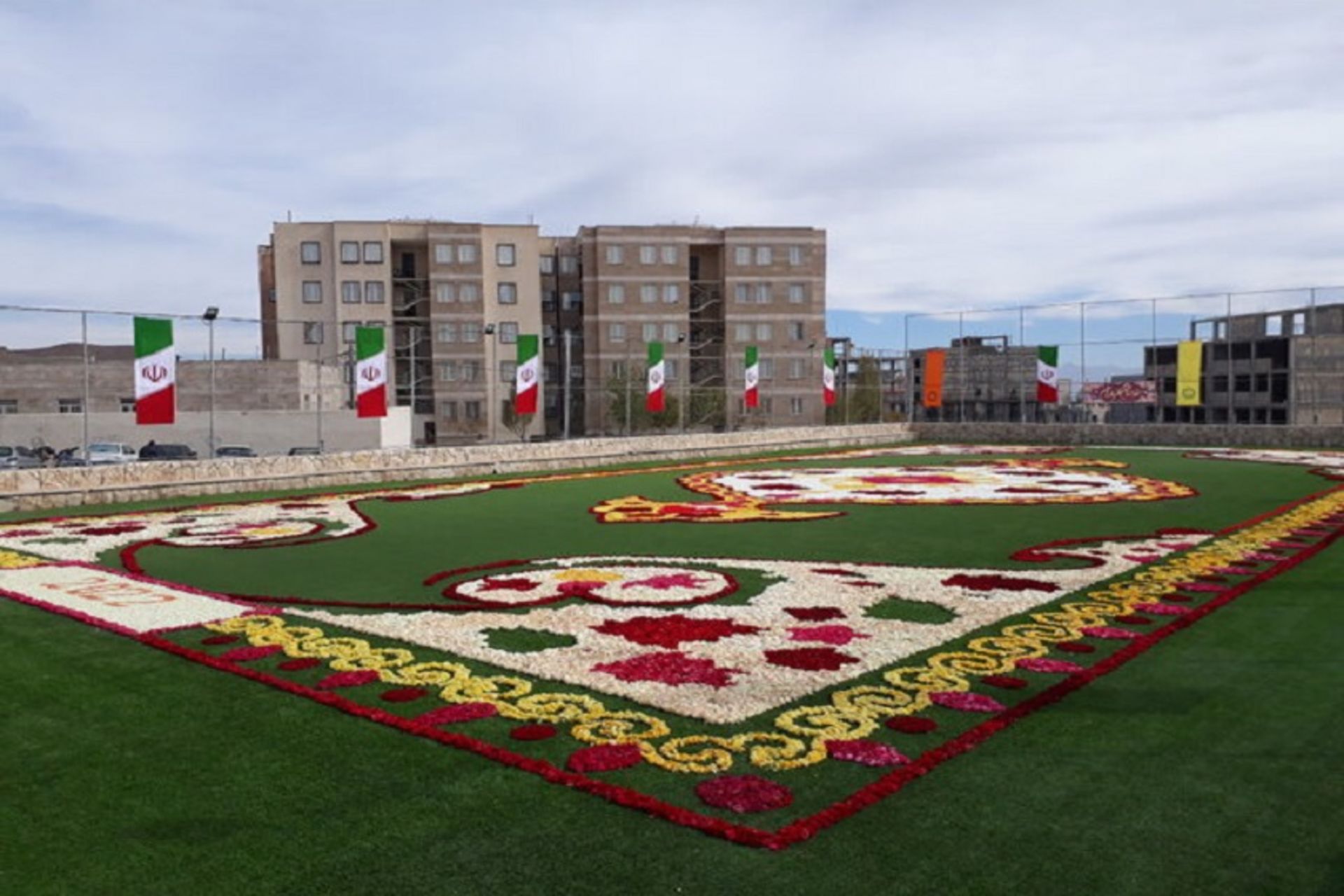 فرش سرگل محلات